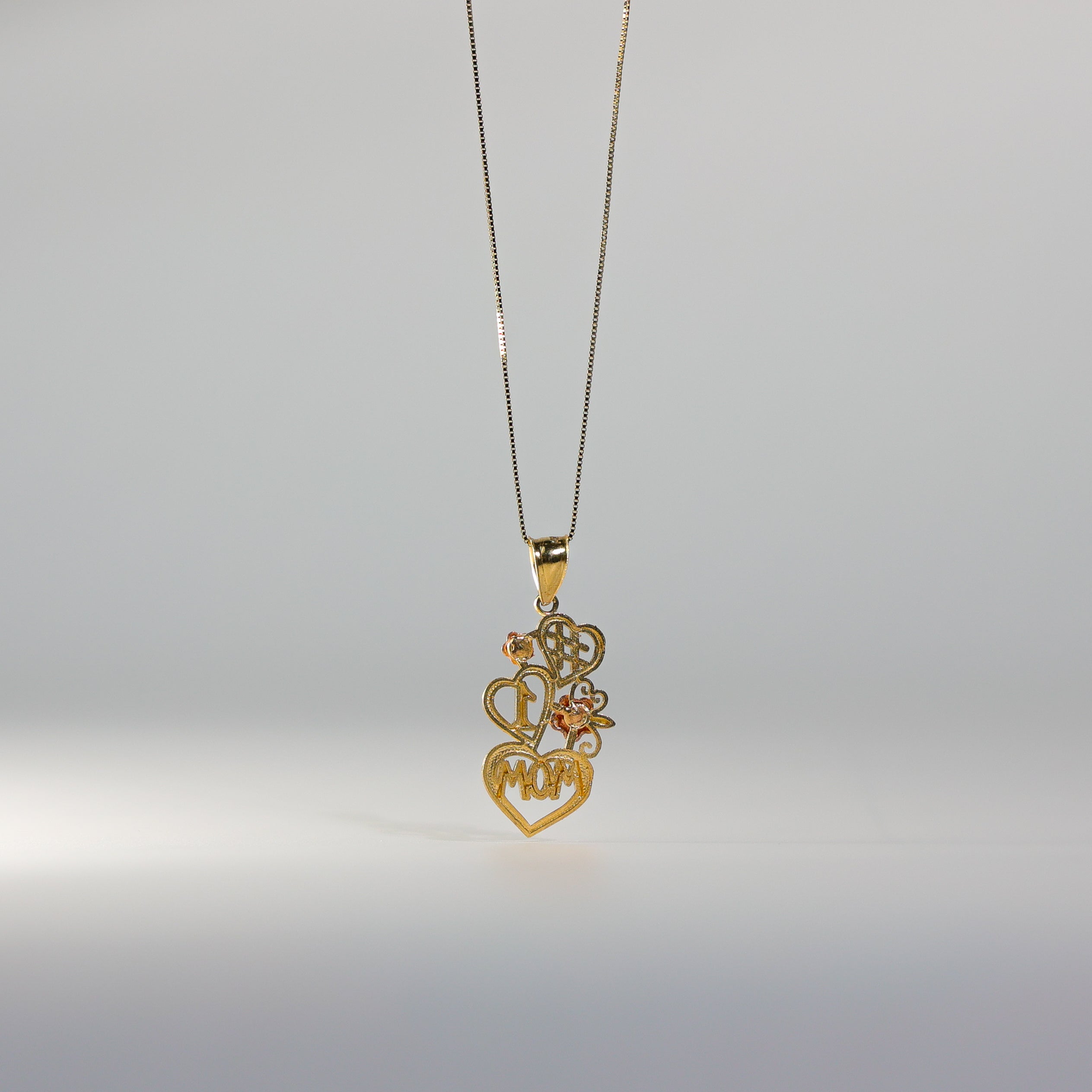 Gold #1 Mom Heart Pendant - Charlie & Co. Jewelry