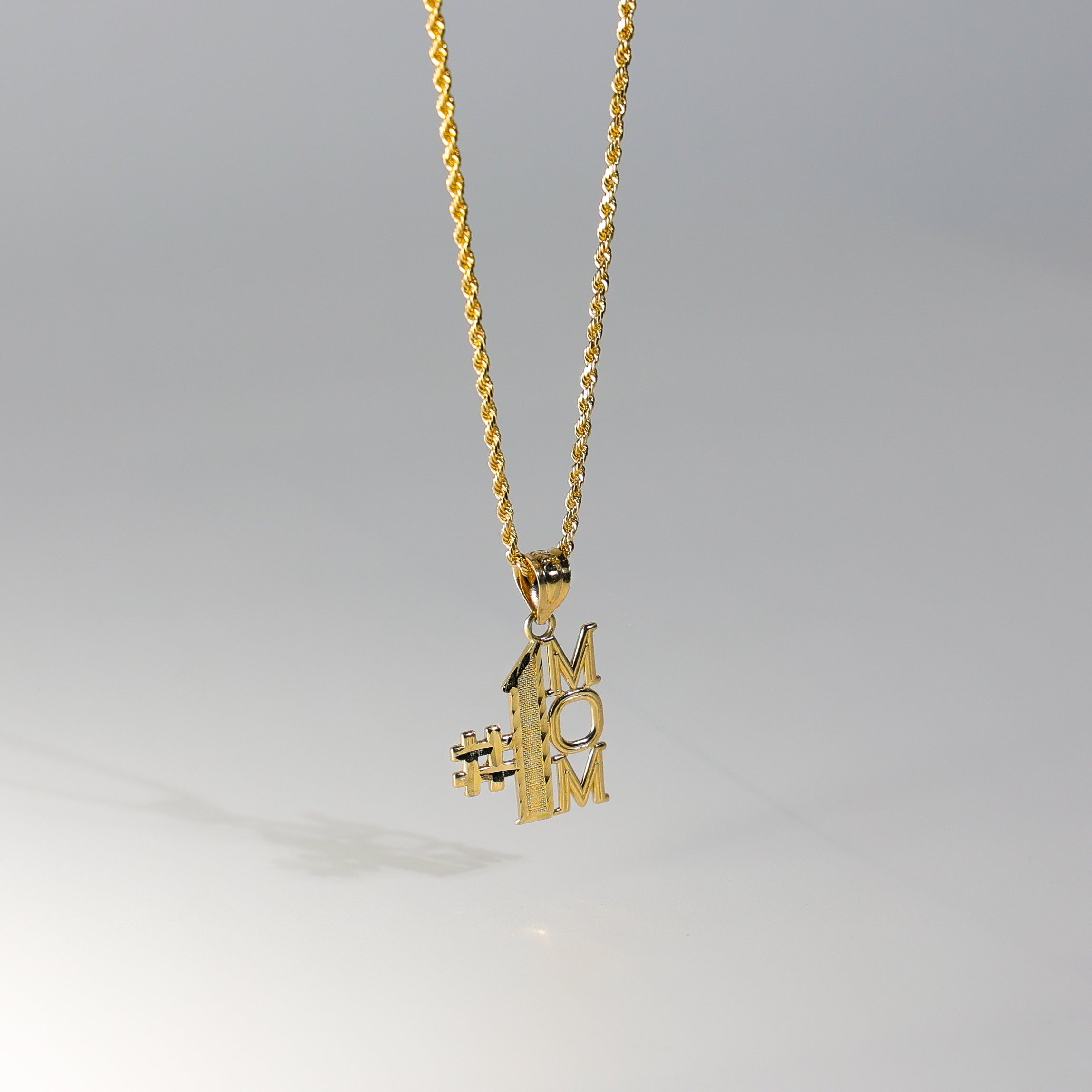 Gold #1 Mom Heart Pendant - Charlie & Co. Jewelry