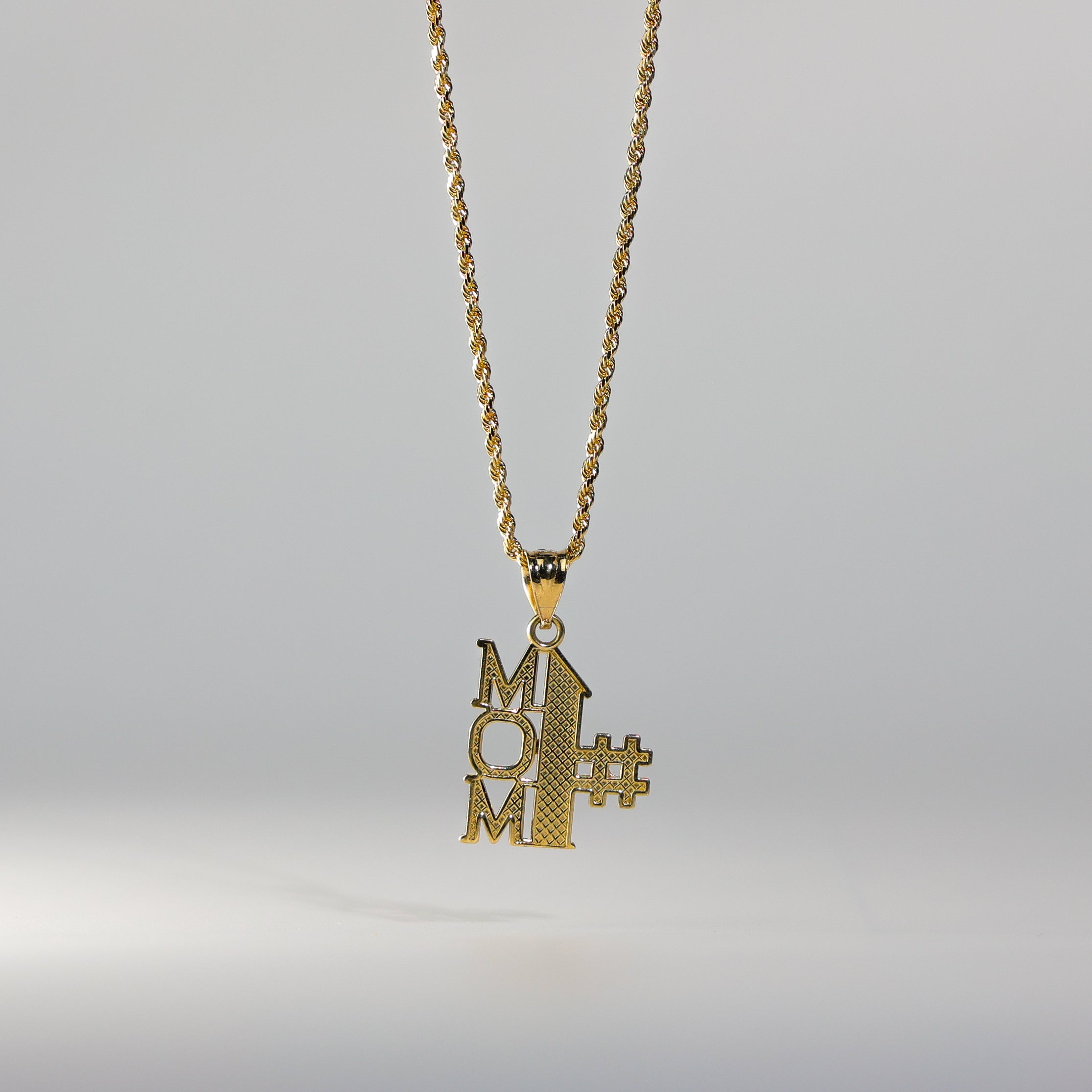 Gold #1 Mom Heart Pendant - Charlie & Co. Jewelry
