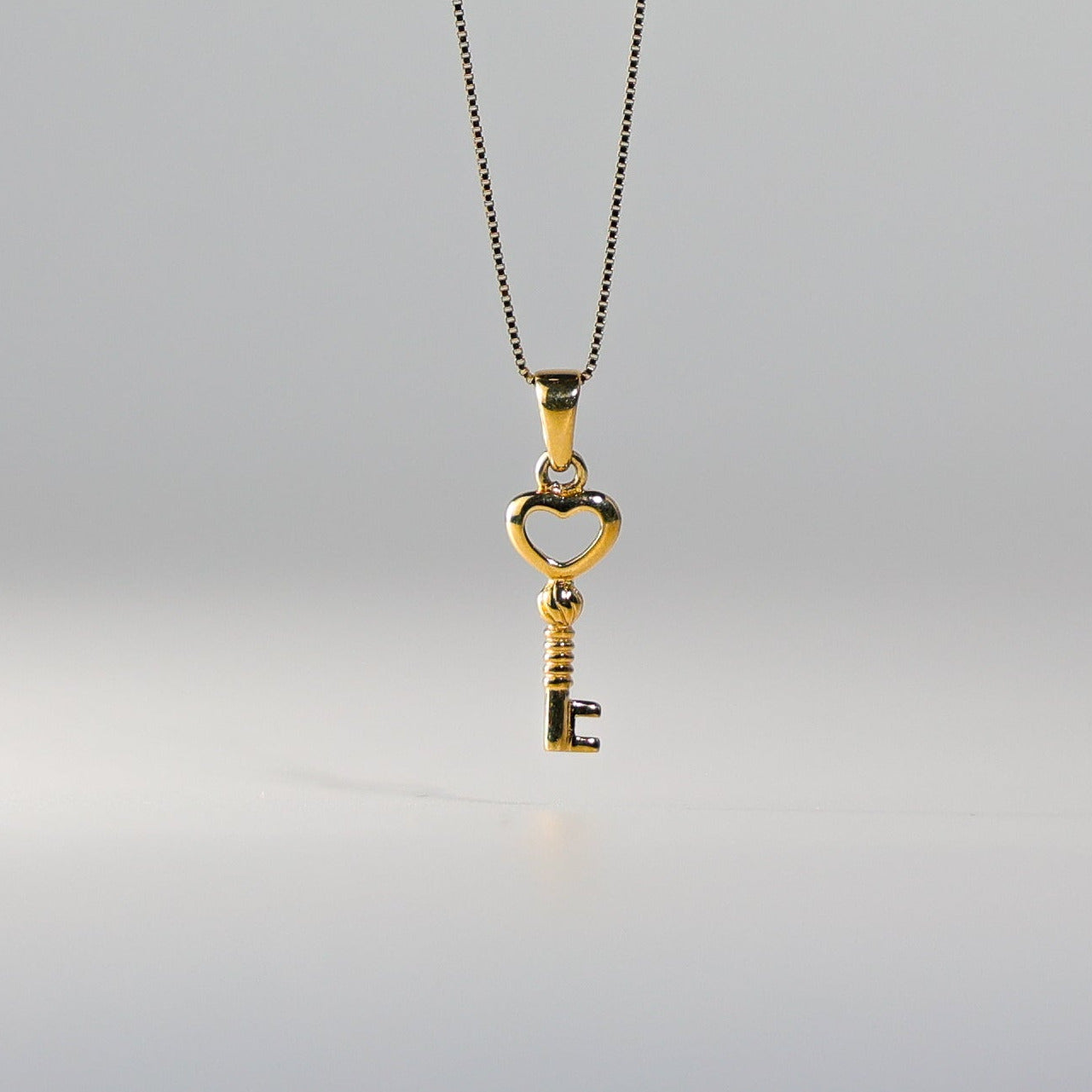 Gold Key To My Heart Pendant Model-468 - Charlie & Co. Jewelry