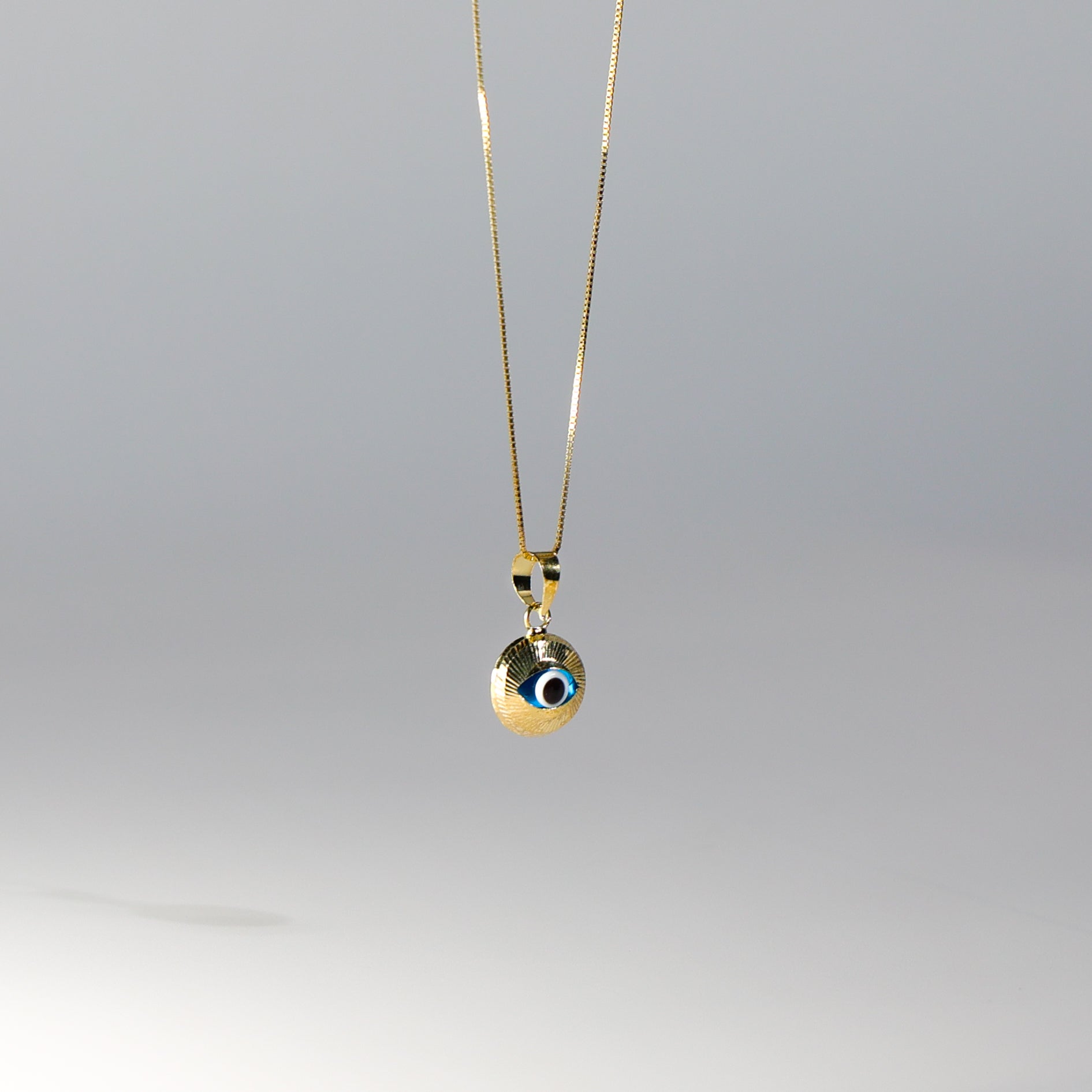 Fluted With Eye - Hamsa Pendant - Charlie & Co. Jewelry