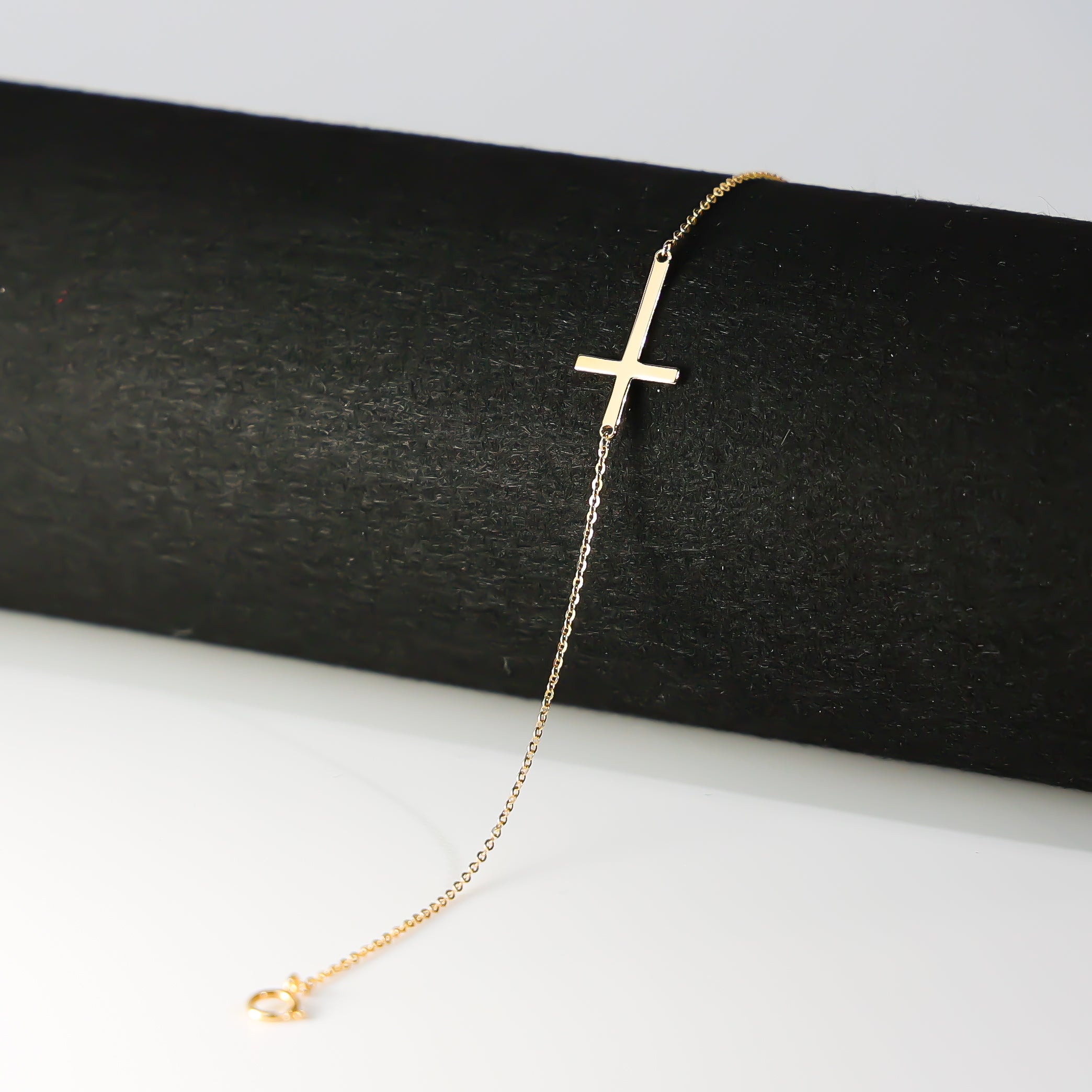 14K Gold Side Way Cross Bracelet Model-AB0316 - Charlie & Co. Jewelry