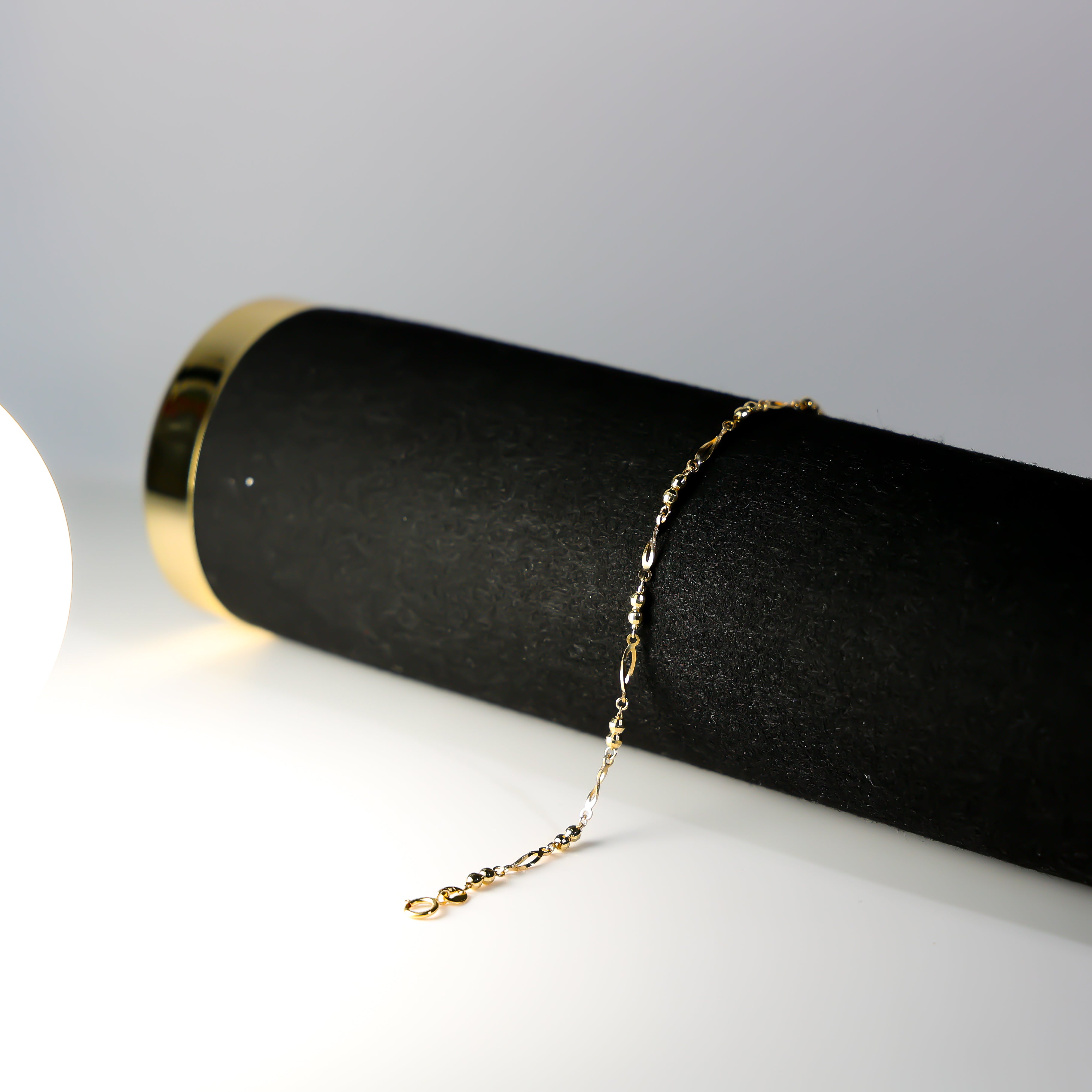 14K Gold Fancy Bracelet Model-AB0194 - Charlie & Co. Jewelry