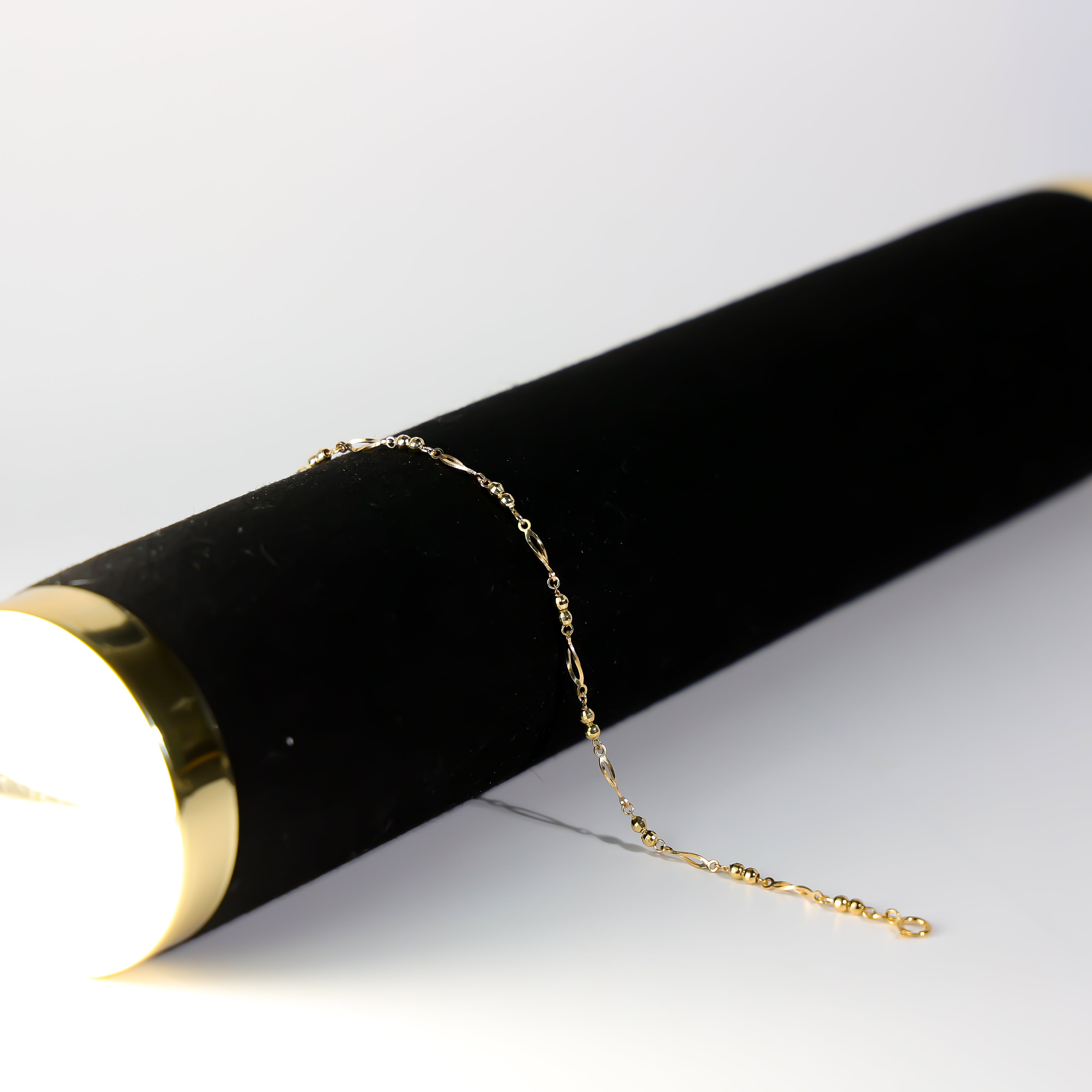 14K Gold Fancy Bracelet Model-AB0194 - Charlie & Co. Jewelry