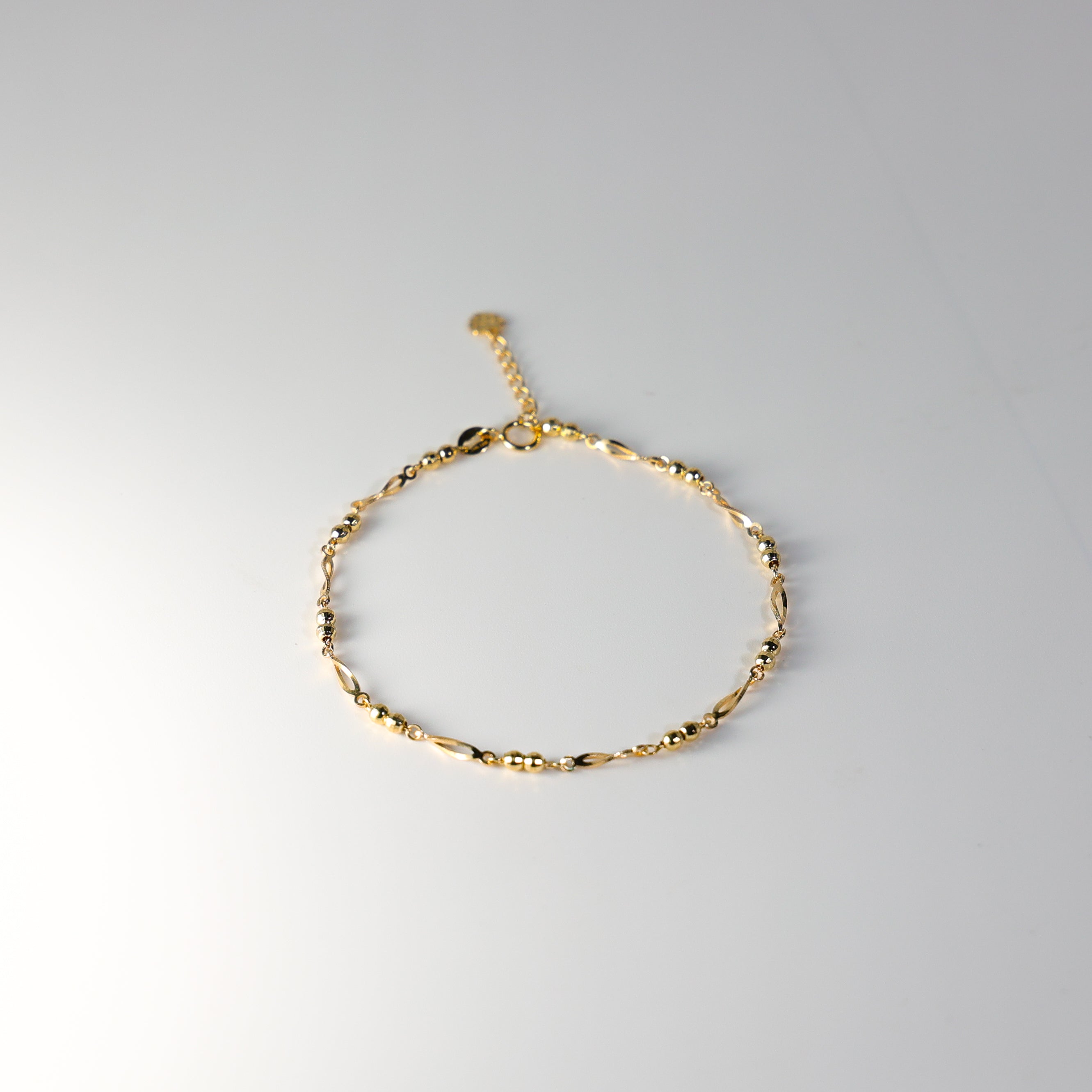 14K Gold Fancy Bracelet Model-AB0194 - Charlie & Co. Jewelry