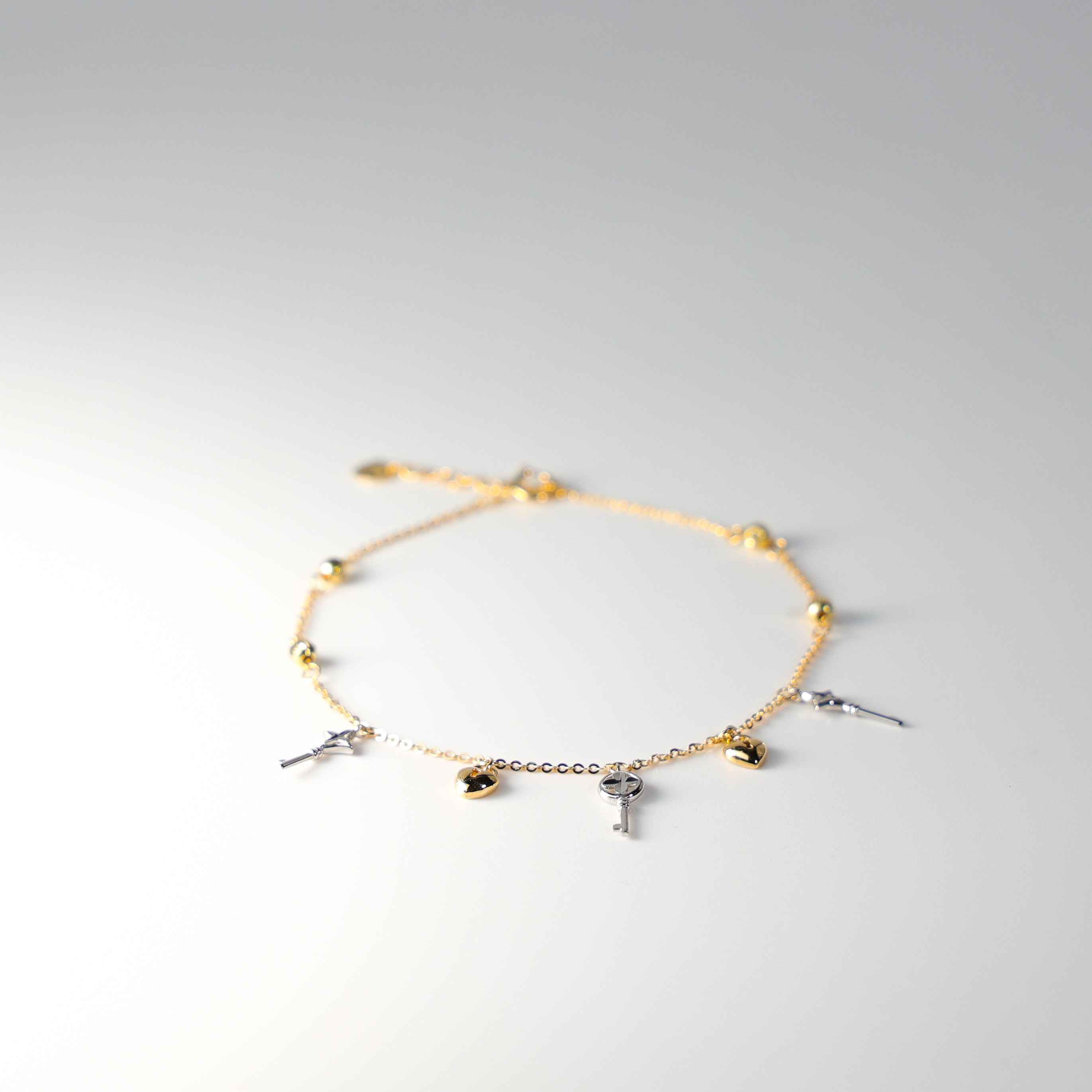 14K Gold Hanging Lock Key Charms Bracelet Model-AB0307 - Charlie & Co. Jewelry