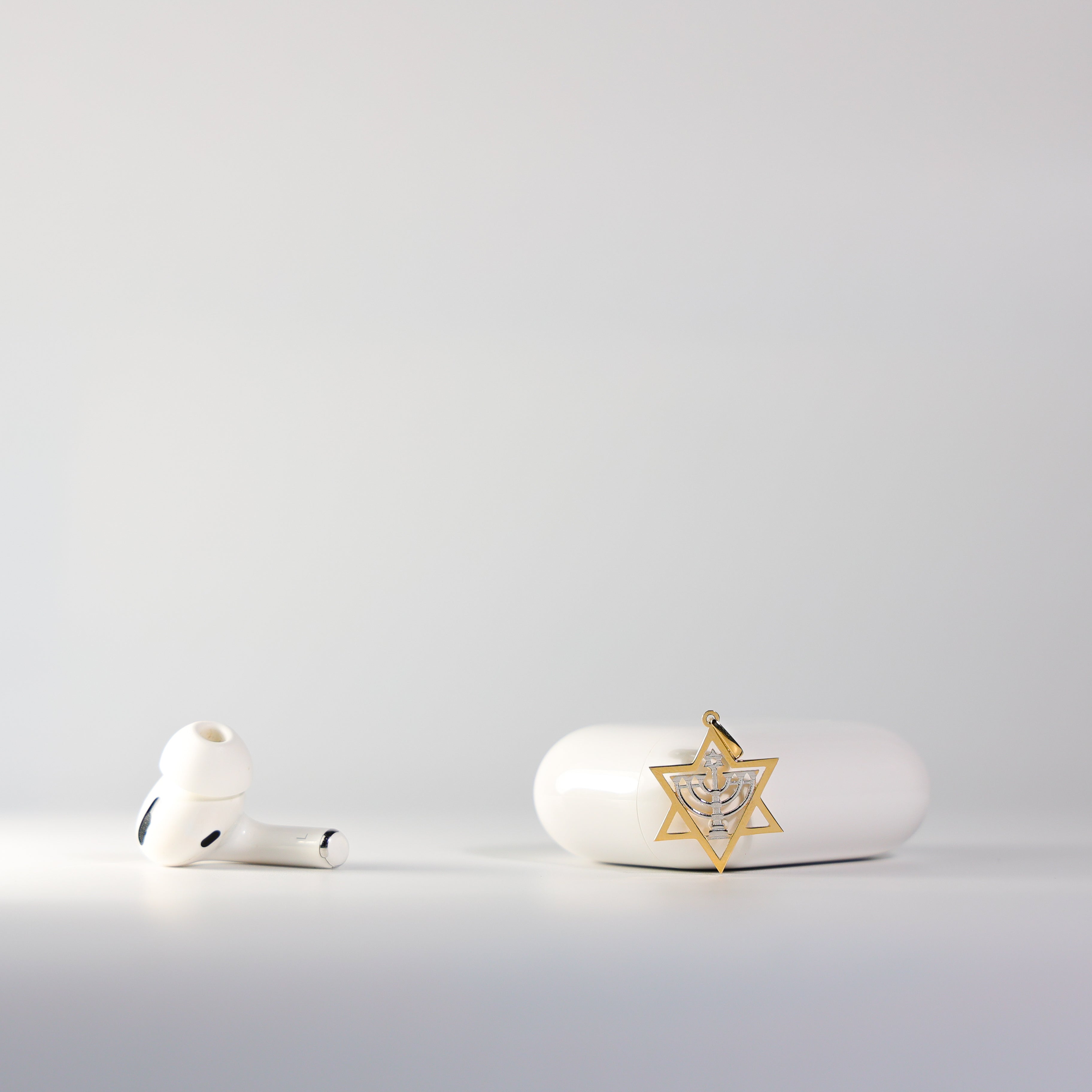 14K Solid Gold Stone Menorah Pendant Model-2238 - Charlie & Co. Jewelry