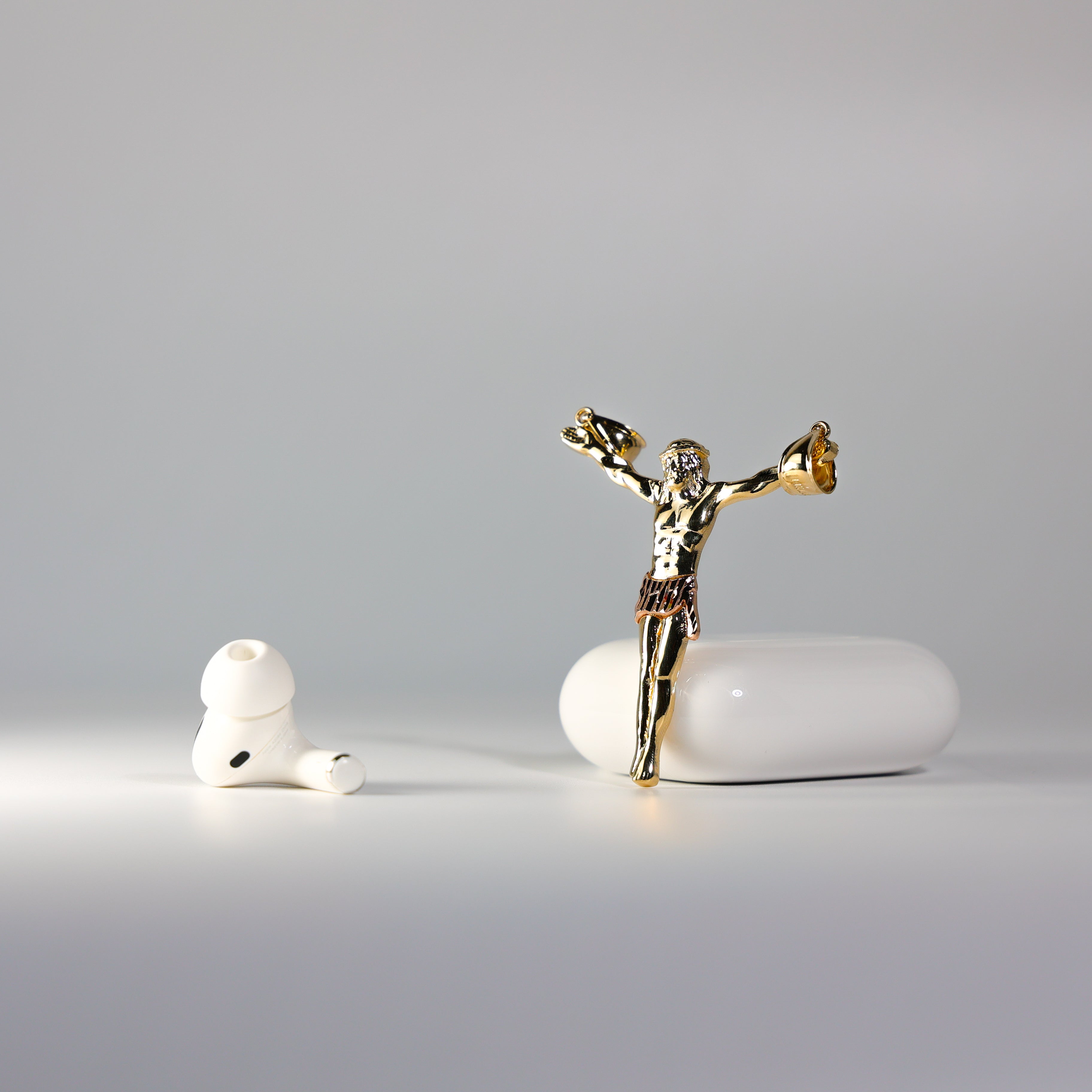 Gold Jesus Christ Body Pendant Model-0085 - Charlie & Co. Jewelry