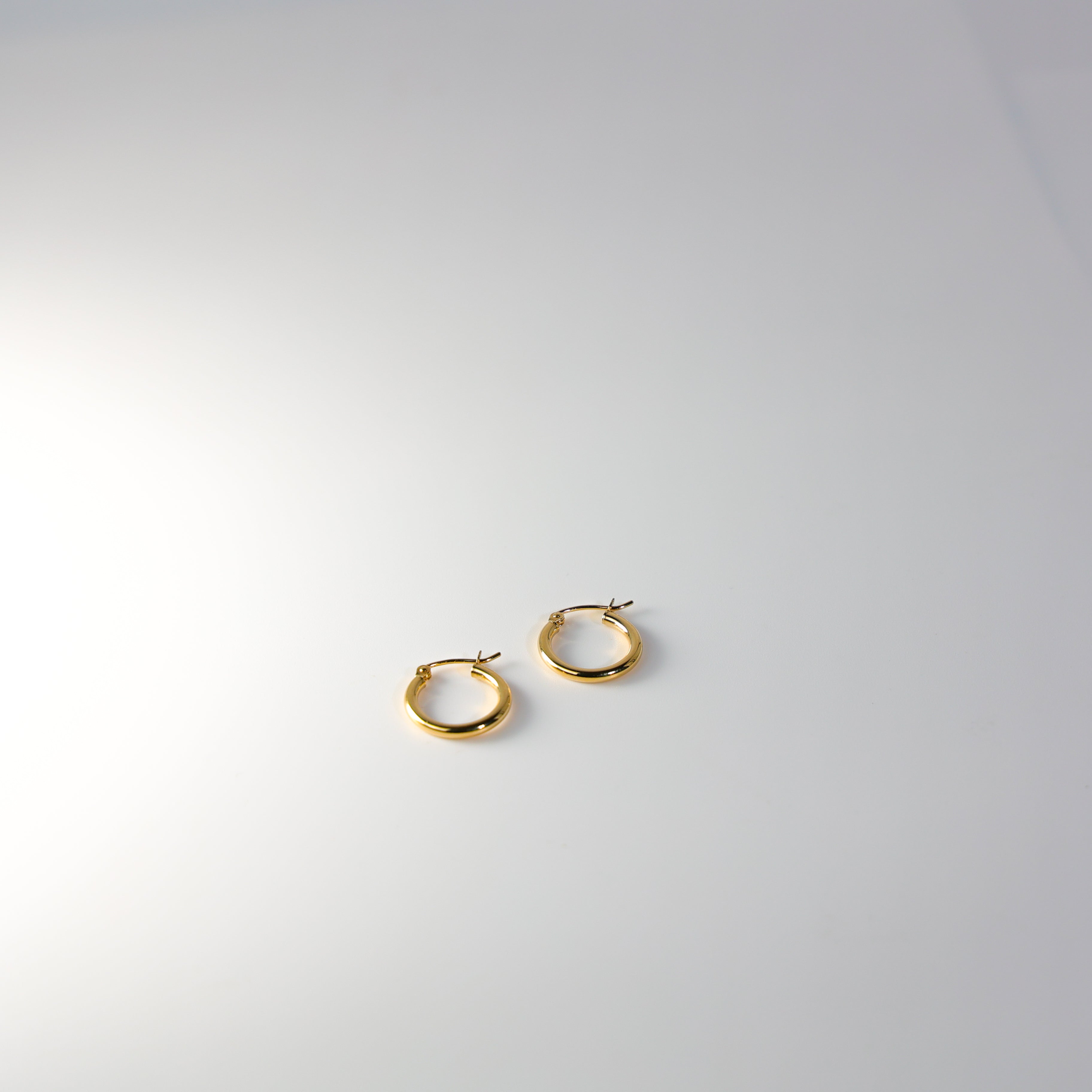 Gold Huggie Hoop Earrings 15MM Wide Model-142 - Charlie & Co. Jewelry