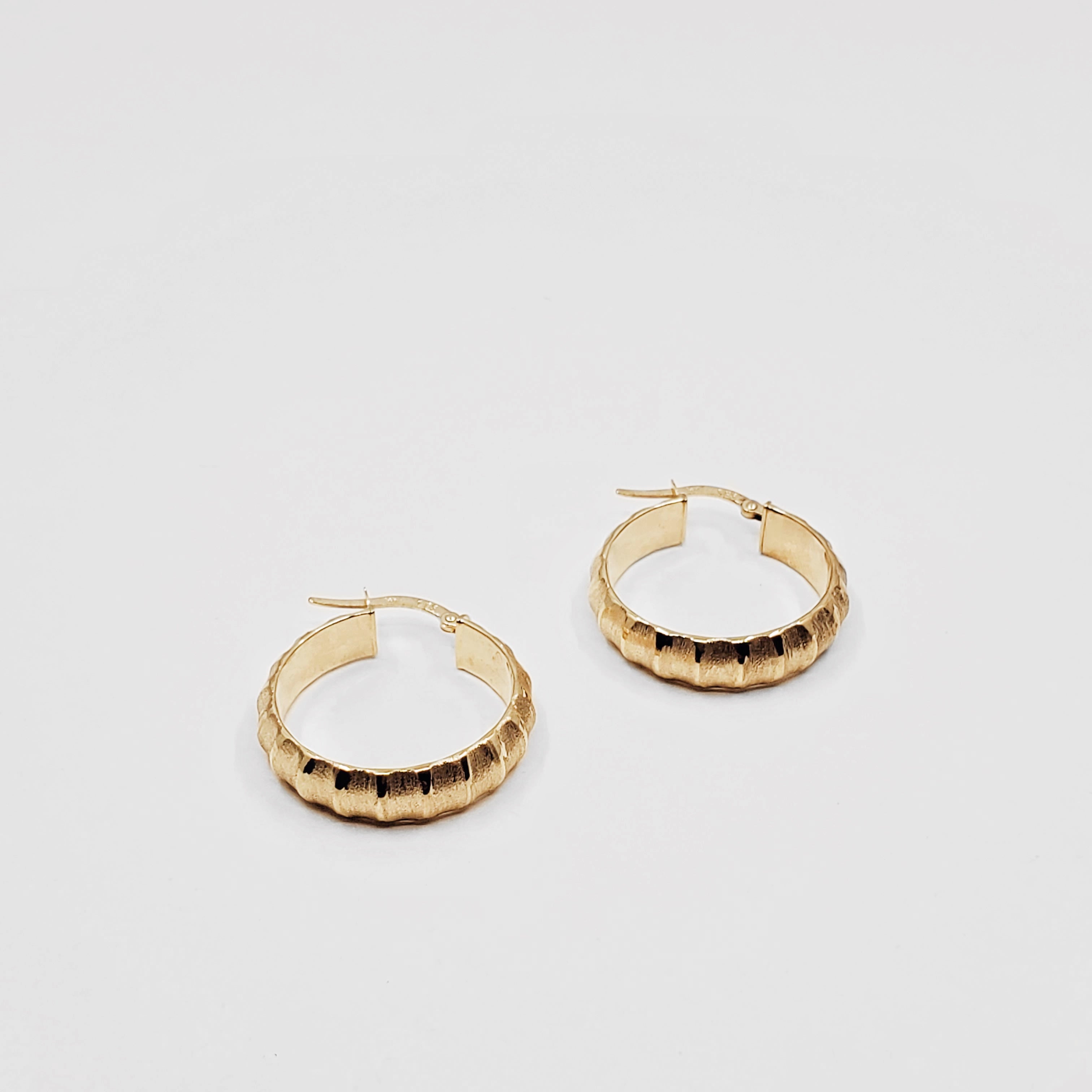 Thick Diamond-Cut Hoop Earrings - 6 MM Thickness - ChaiCoJewelry