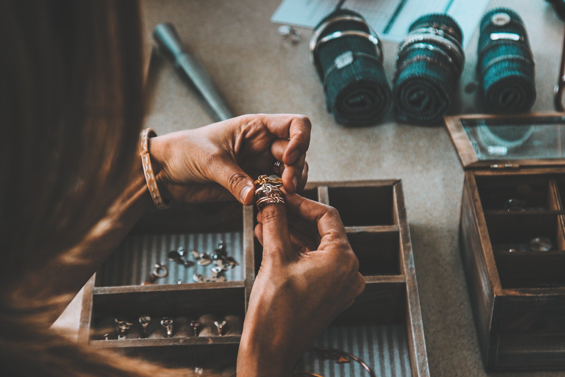 How to Identify Your Jewelry is Real Or not