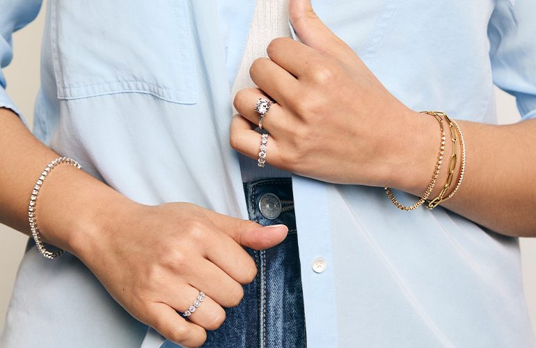  choose jewelry that complements your skin tone