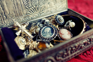 Symbolism in jewelry