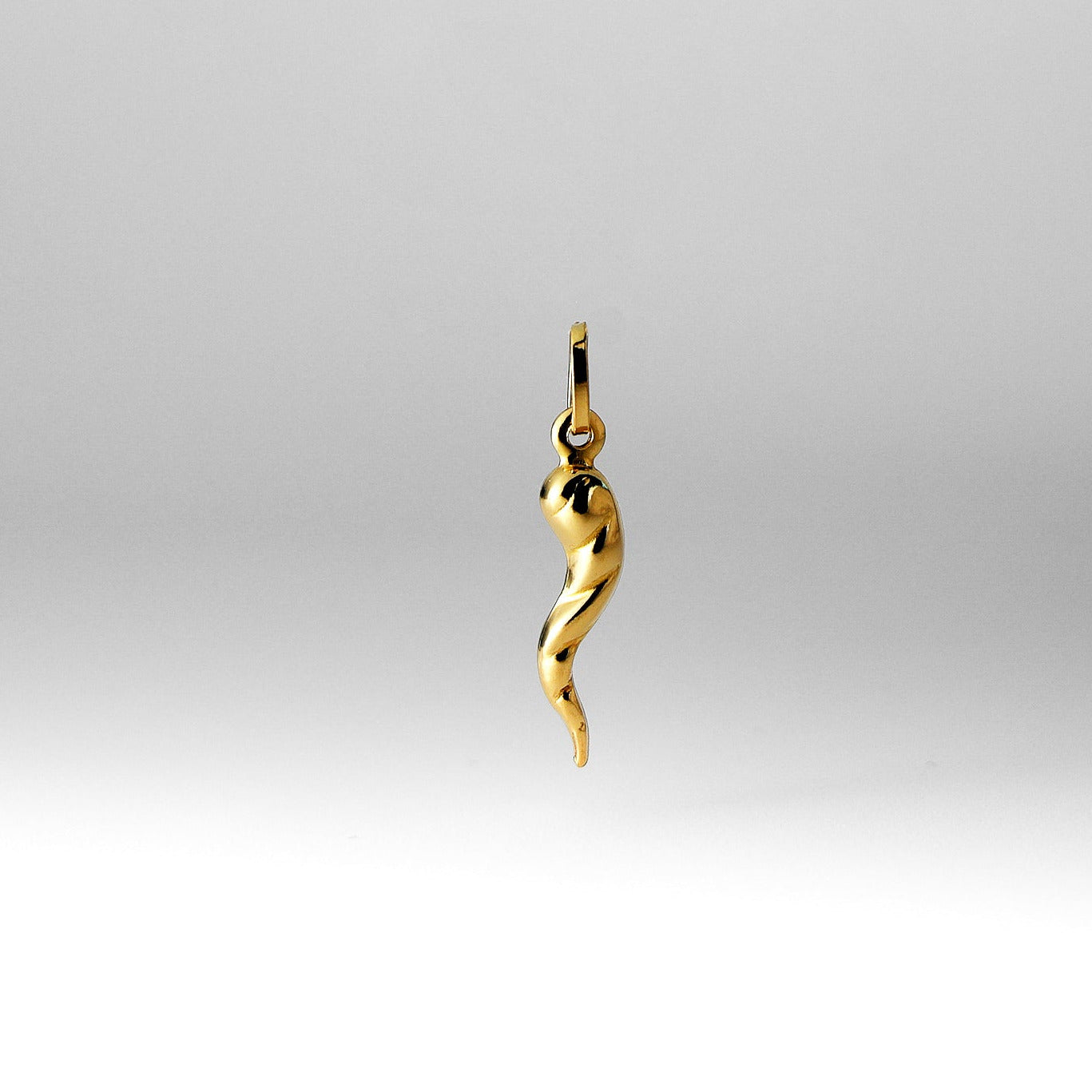 Gold Twisted Cornicello Italian Horn Pendant - Model 459 - Charlie & Co. Jewelry
