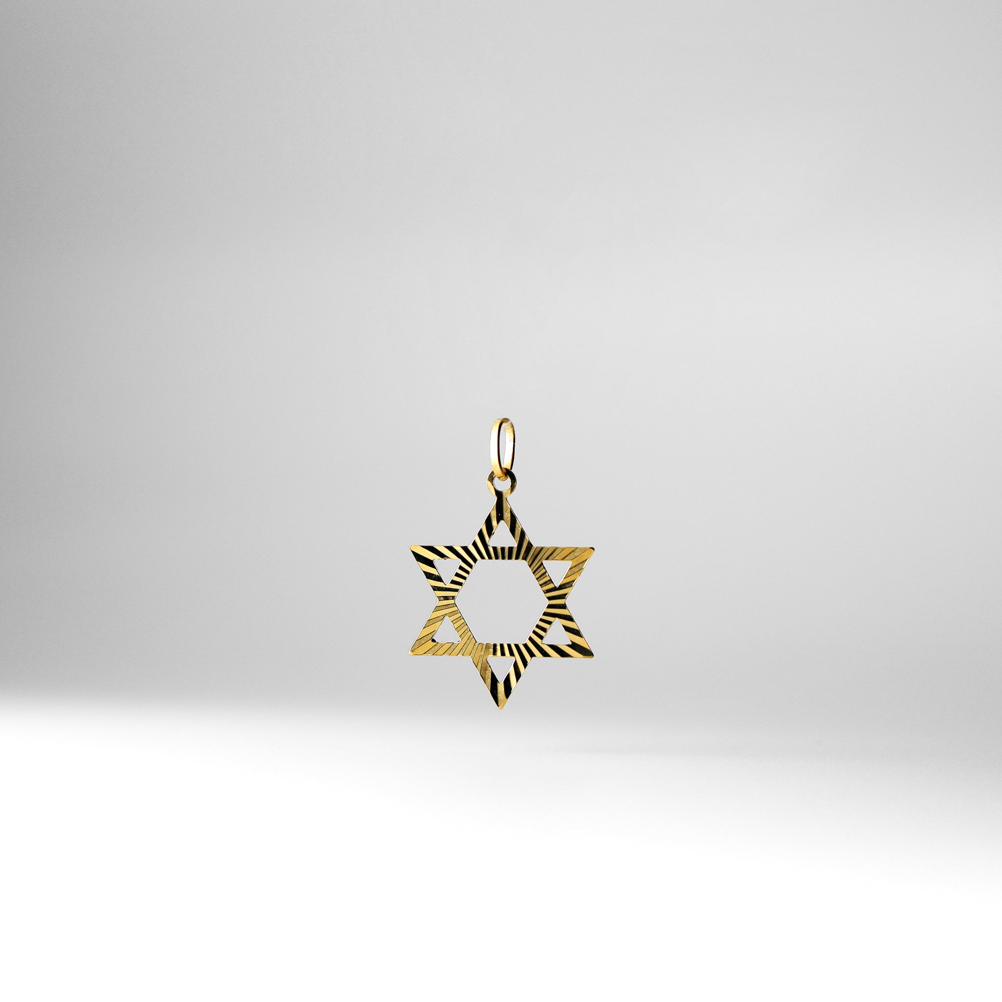 The Star of David Gold Pendant - Charlie & Co. Jewelry