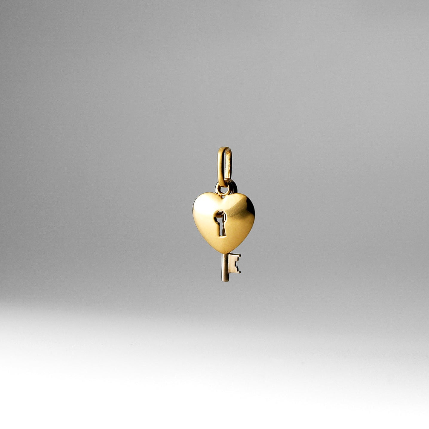 Gold Heart Key Pendant Model-451 - Charlie & Co. Jewelry