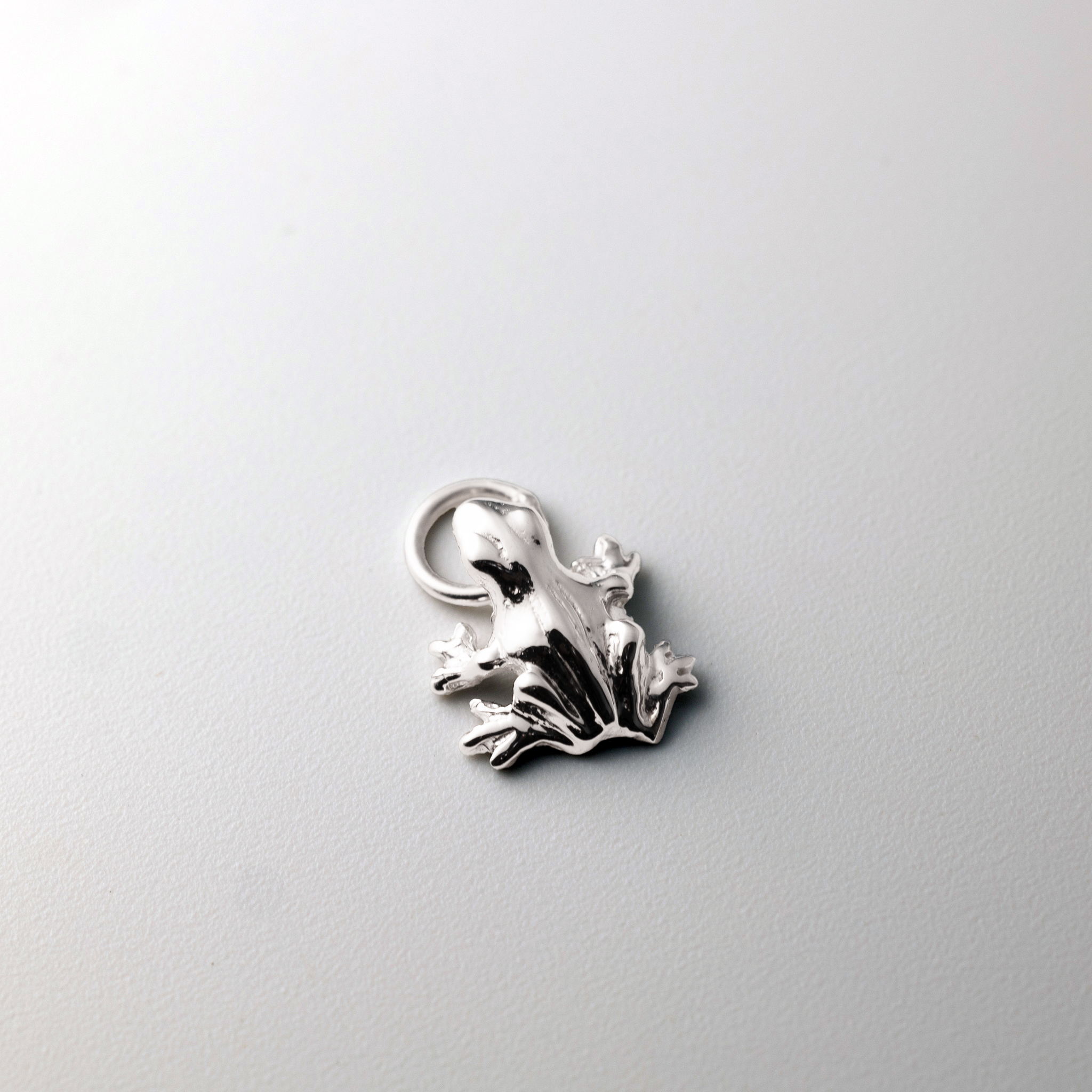 White 14K Gold Polished Three-Dimensional Frog Charm