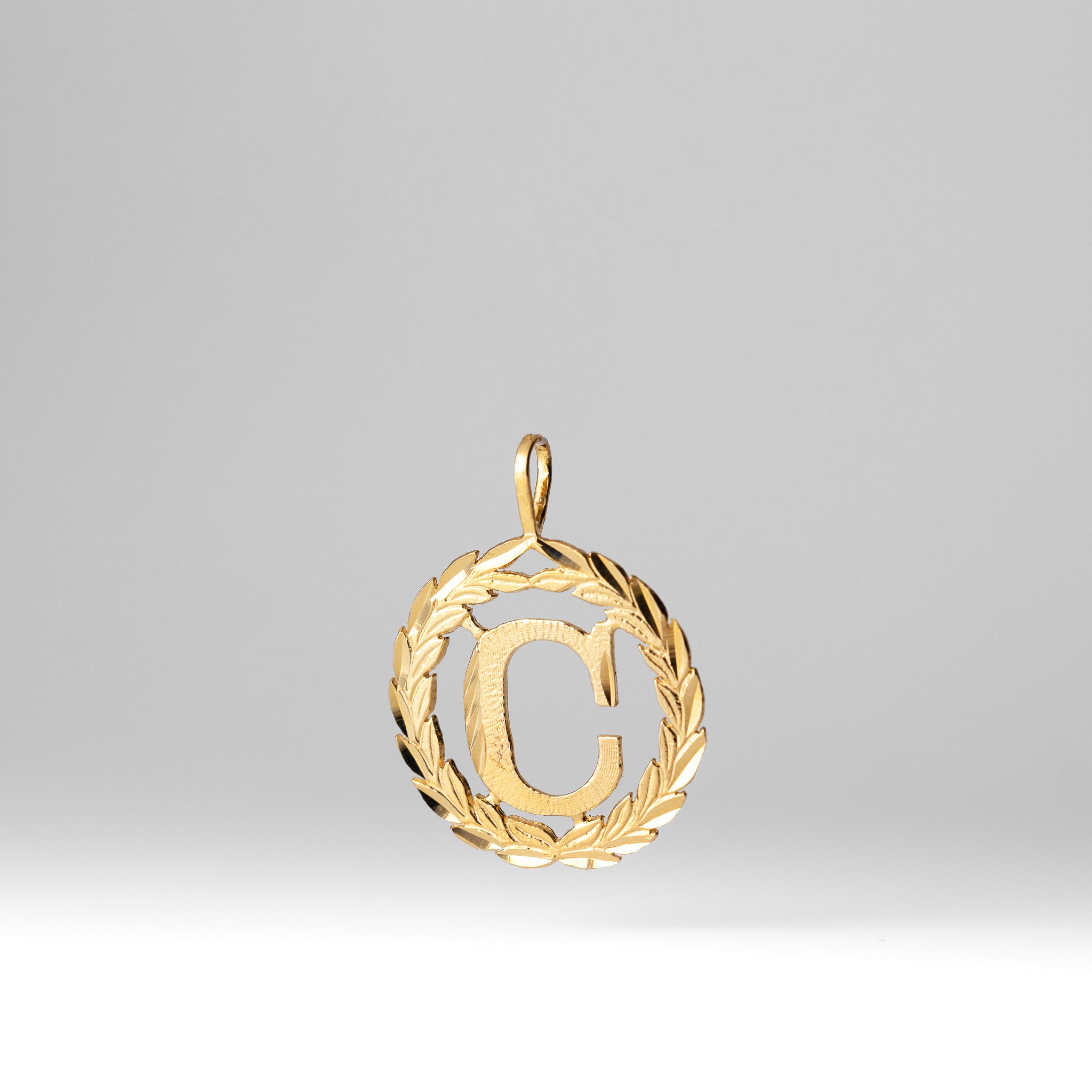 14K Gold Wreath C Initial Pendant | A-Z Pendants