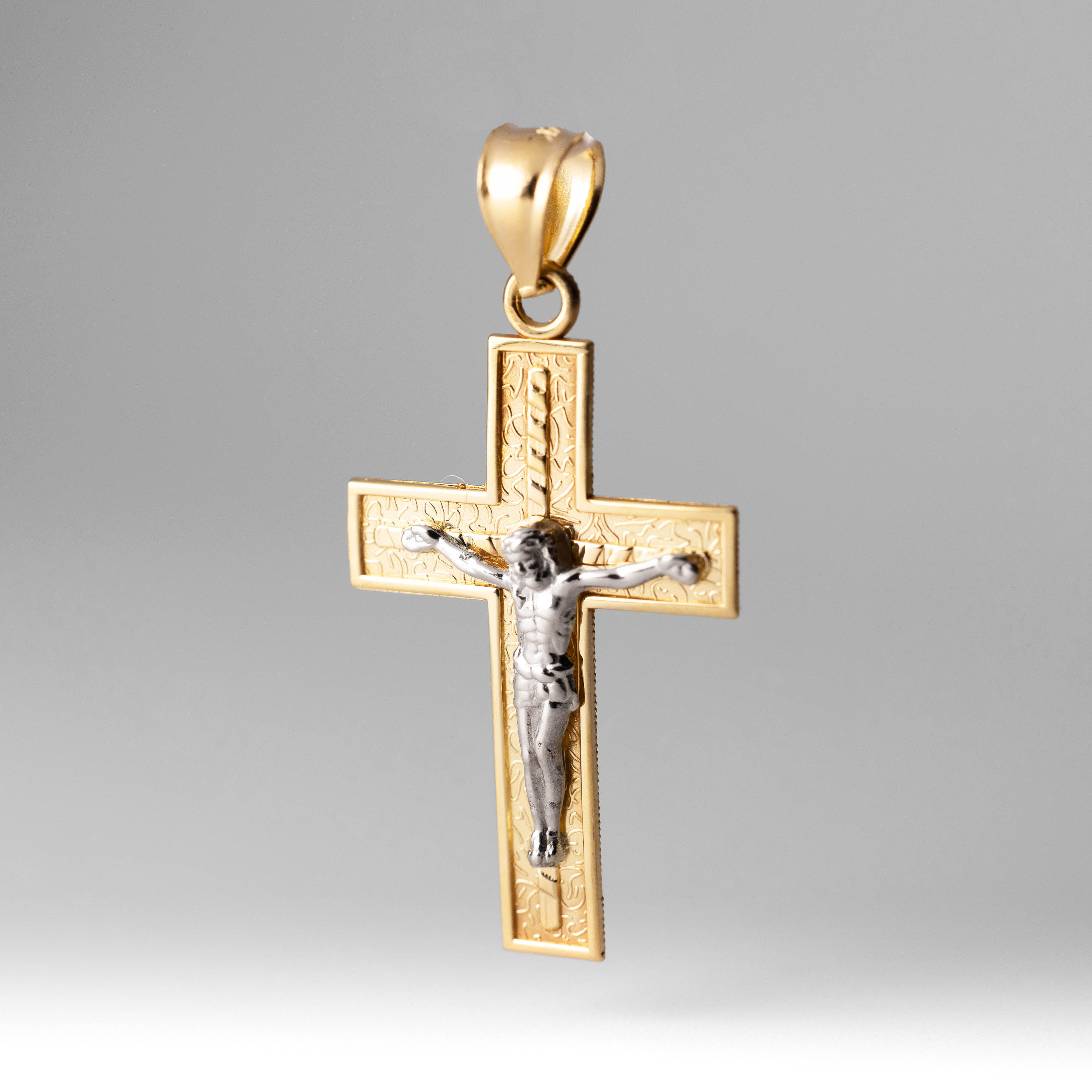 14K Gold Medium Crucifix Cross Diamond Cut Pendant - Model 0058 - Charlie & Co. Jewelry