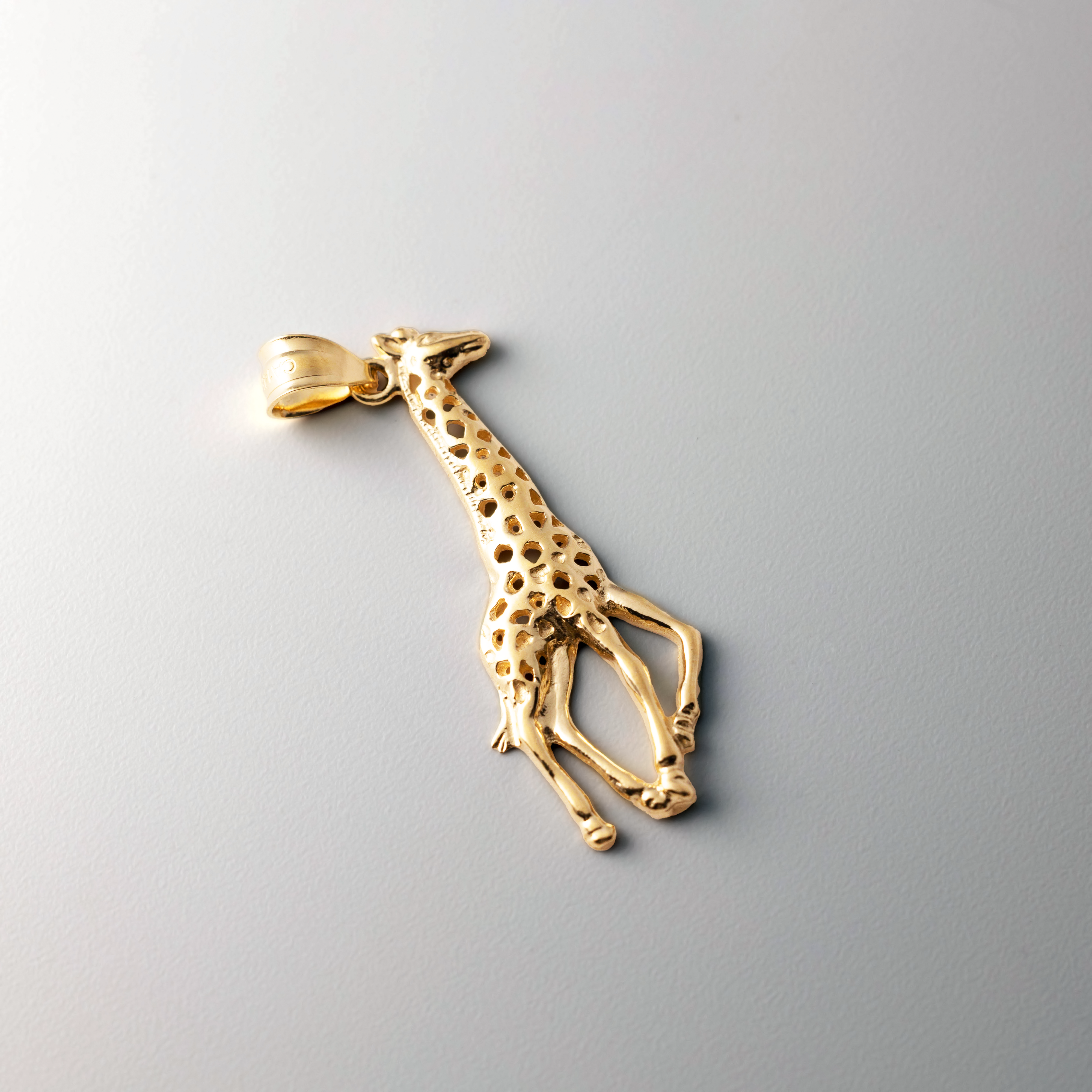 14K Gold Giraffe Pendant - Model C3530