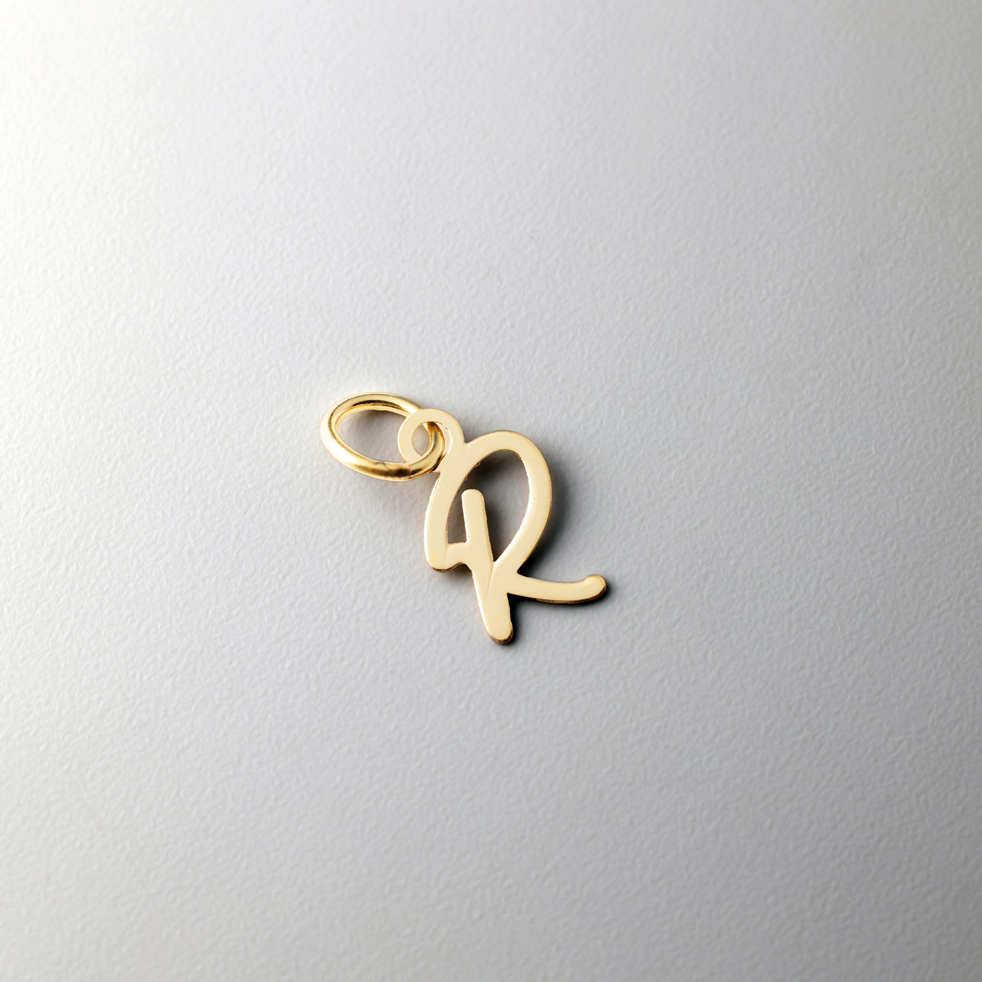 14K Gold Small Script Letter "R" Initial Pendant - Model XNA1467Y