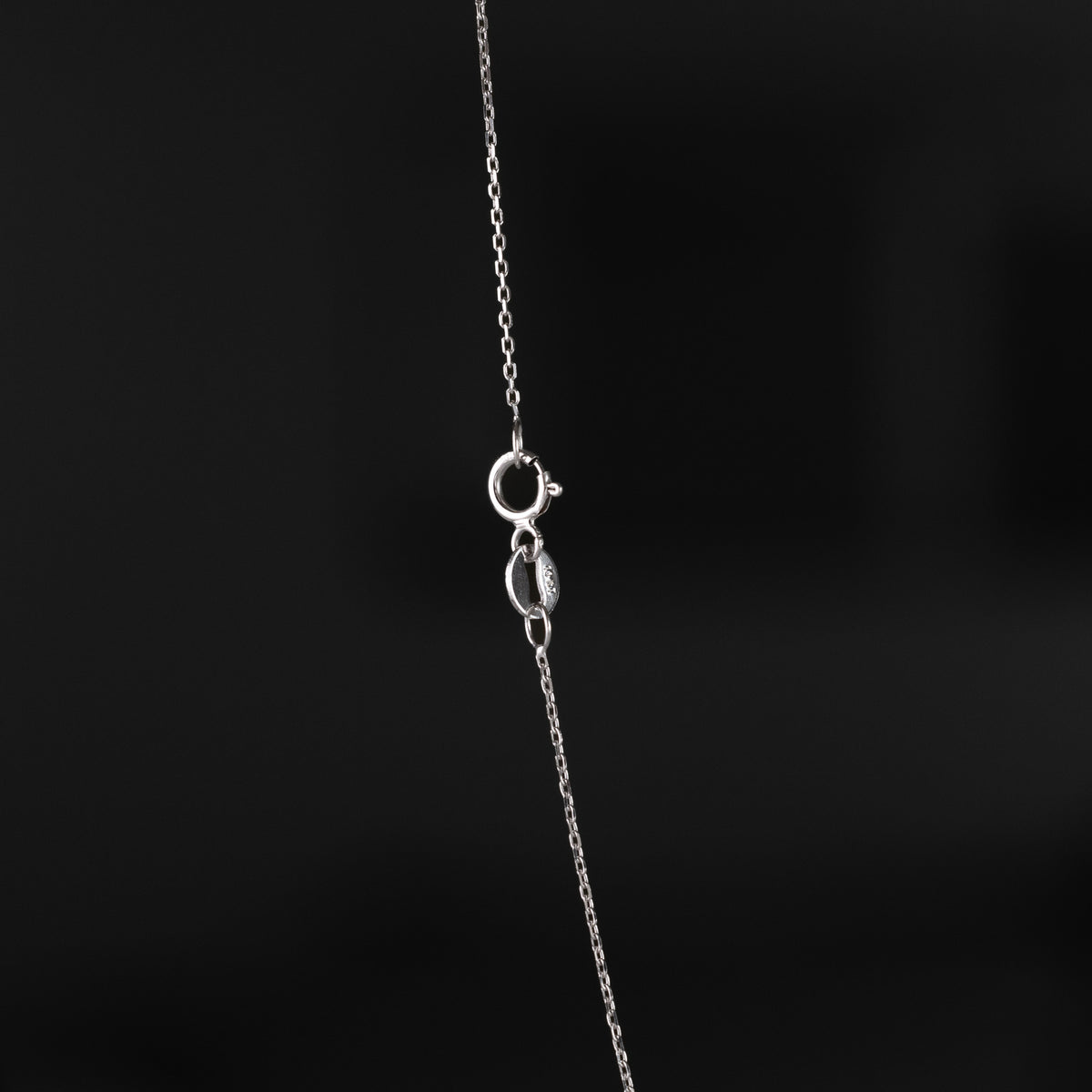14k White Gold 0.9mm Angle Cut Oval Rolo Chain - Model CH-0561