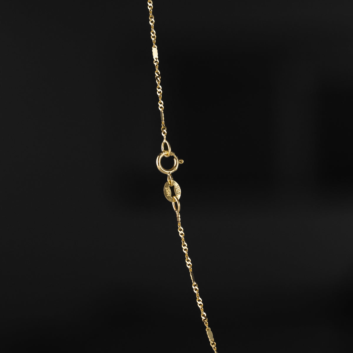 14k Gold 1.3mm Singapore With Bar Chain - Model CH-0480