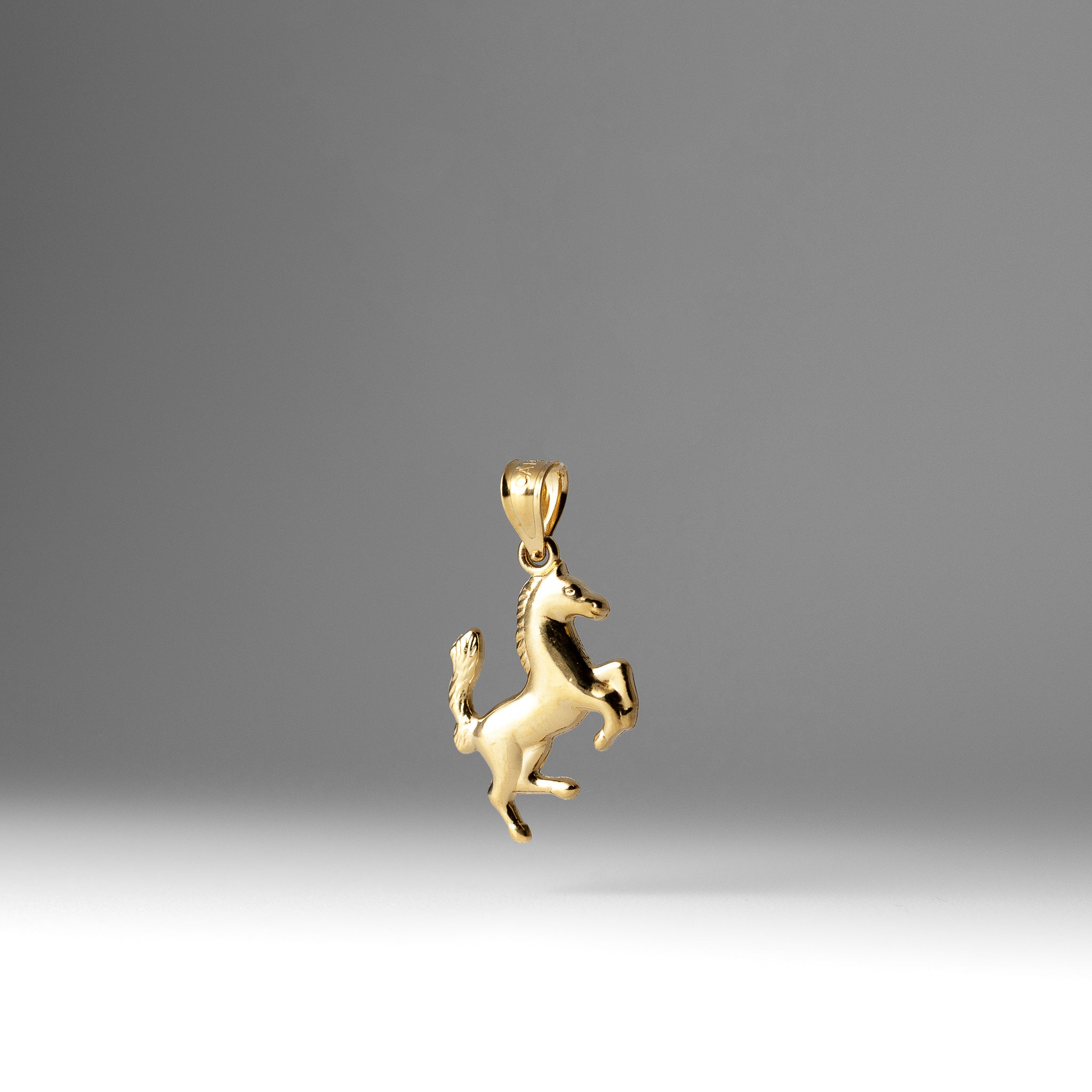 Gold Rearing Horse Pendant Necklace – Model PT2647