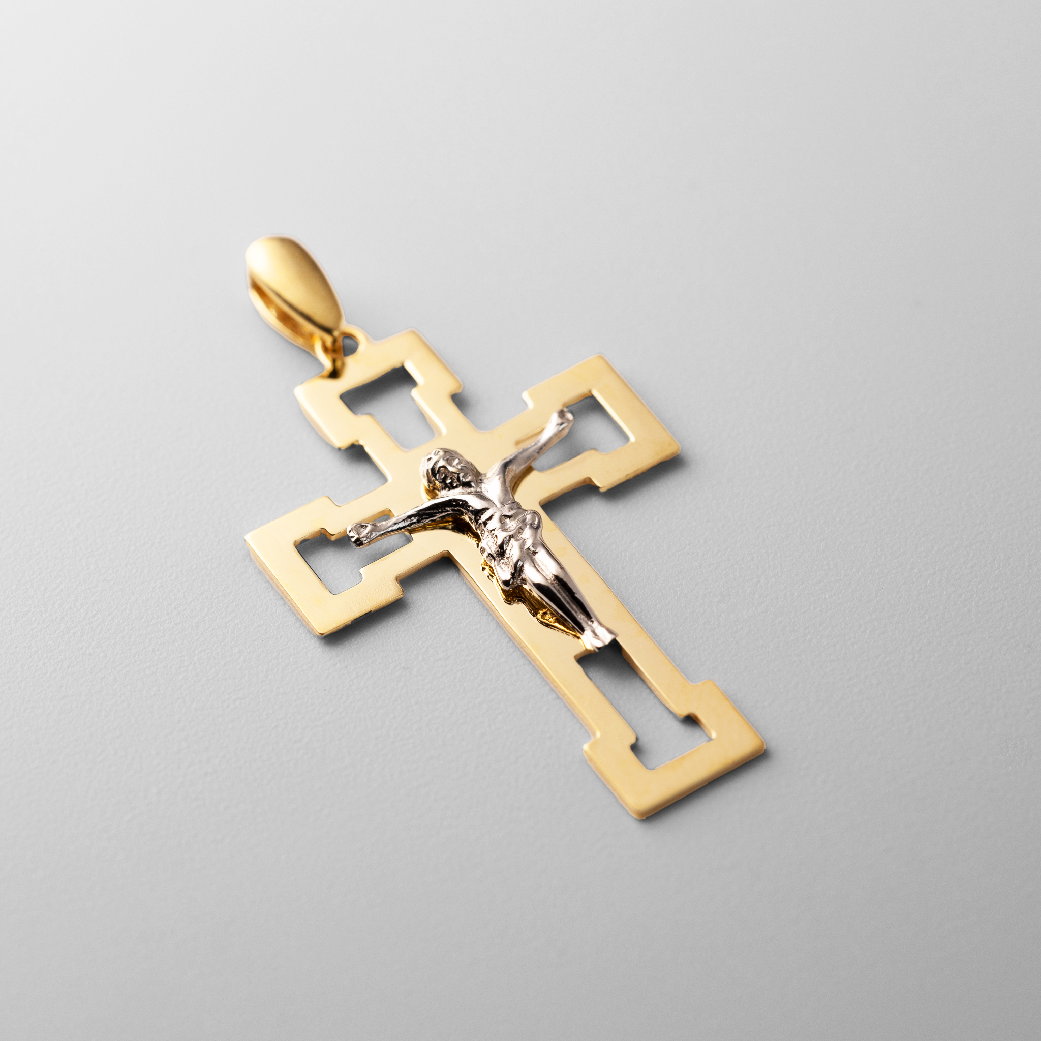 Gold Modern Cutout Religious Cross Pendant  Necklace - Model PT0865 - Charlie & Co. Jewelry