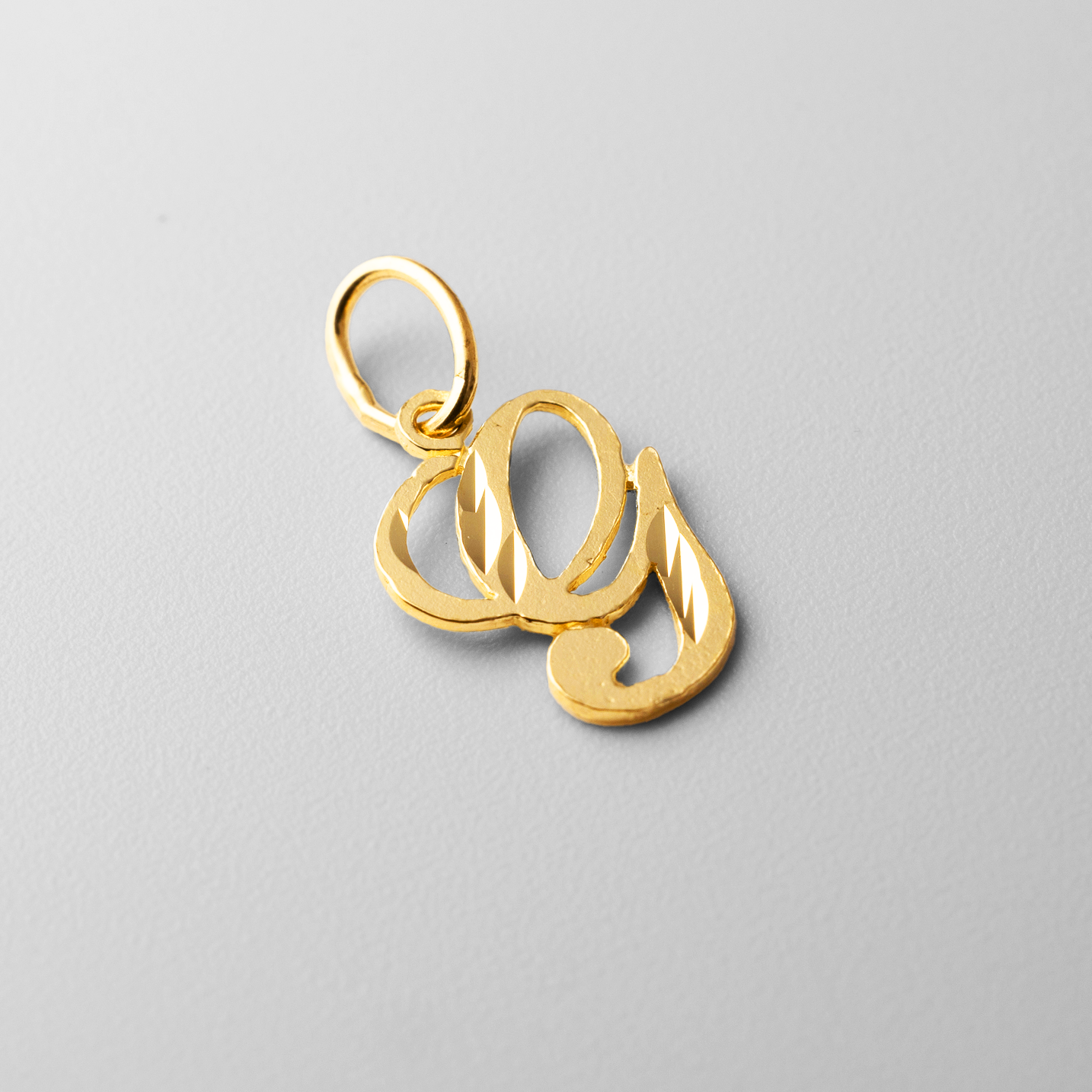 Gold Calligraphy Letter G Pendant | A-Z Pendants - Charlie & Co. Jewelry