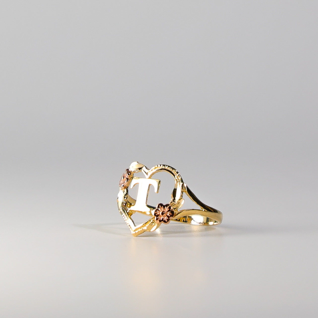14K Gold Heart & Rose Initial "T" Ring