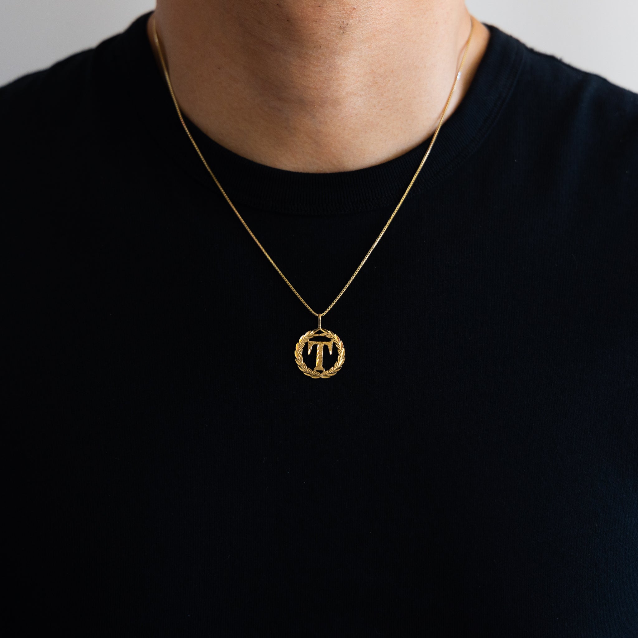 Gold Wreath T Initial Pendant | A-Z Pendants - Charlie & Co. Jewelry