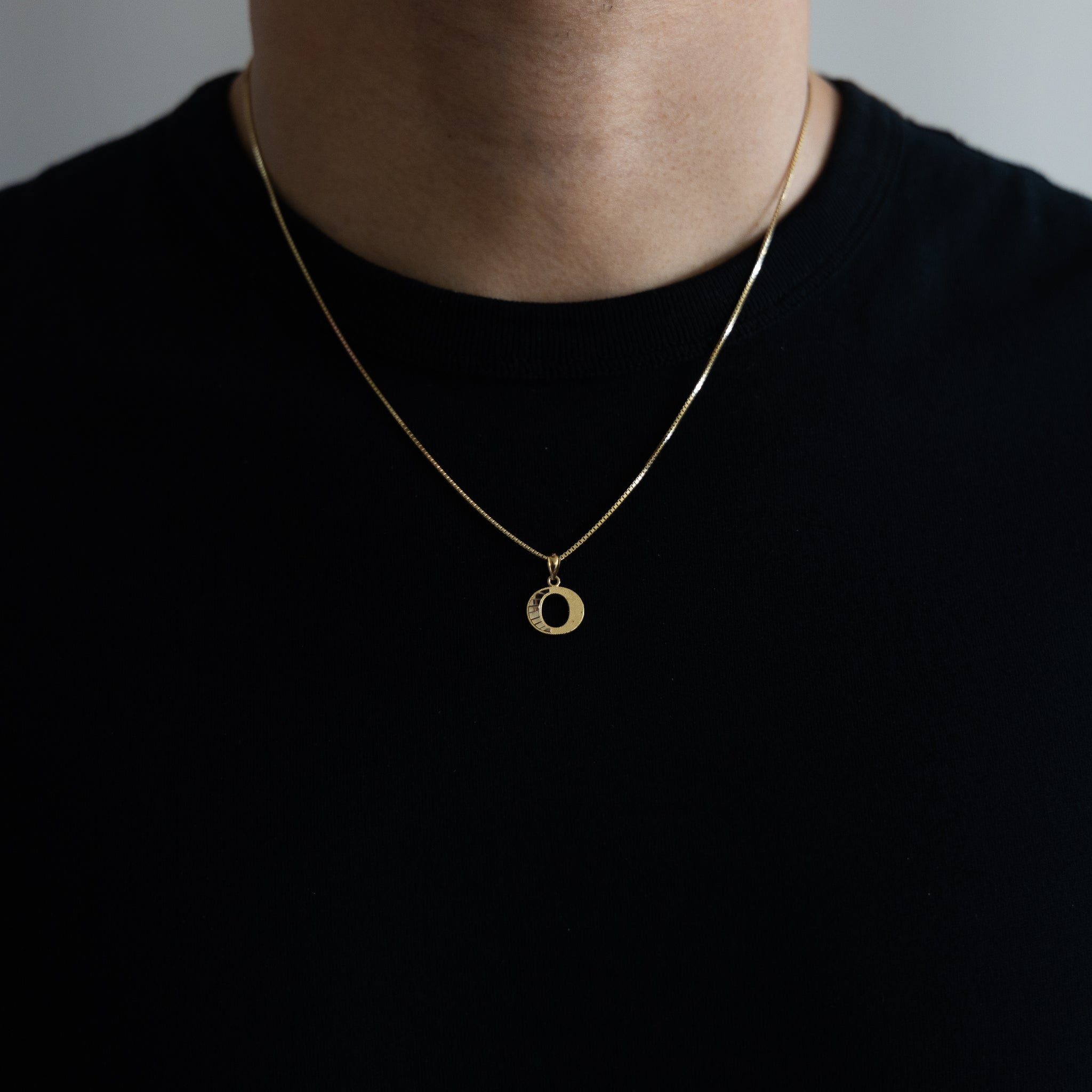 Gold Bold Letter O Pendant | A-Z Pendants - Charlie & Co. Jewelry