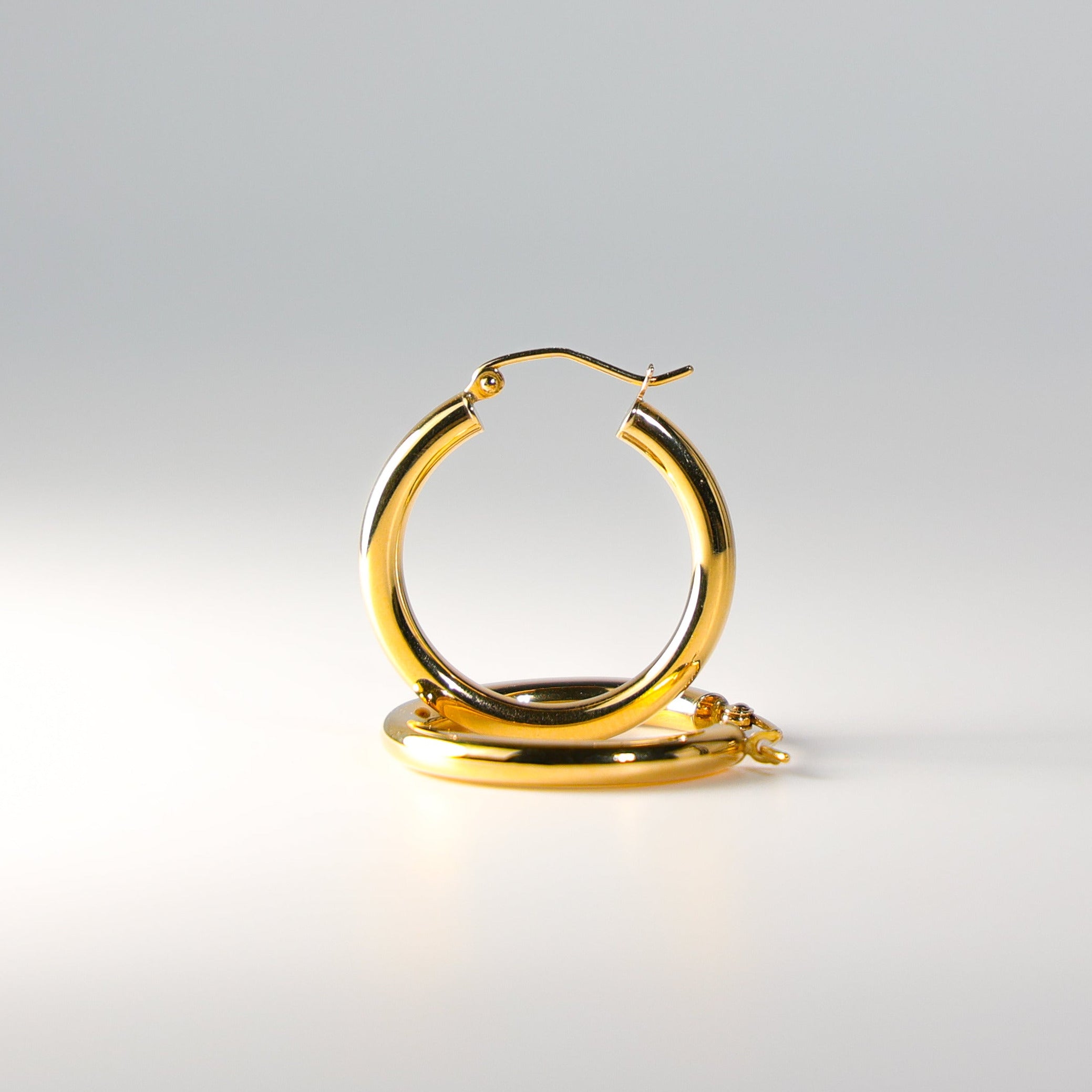 Gold 3mm Classic Plain Hoop Earrings (25mm) - Model 1028 - Charlie & Co. Jewelry