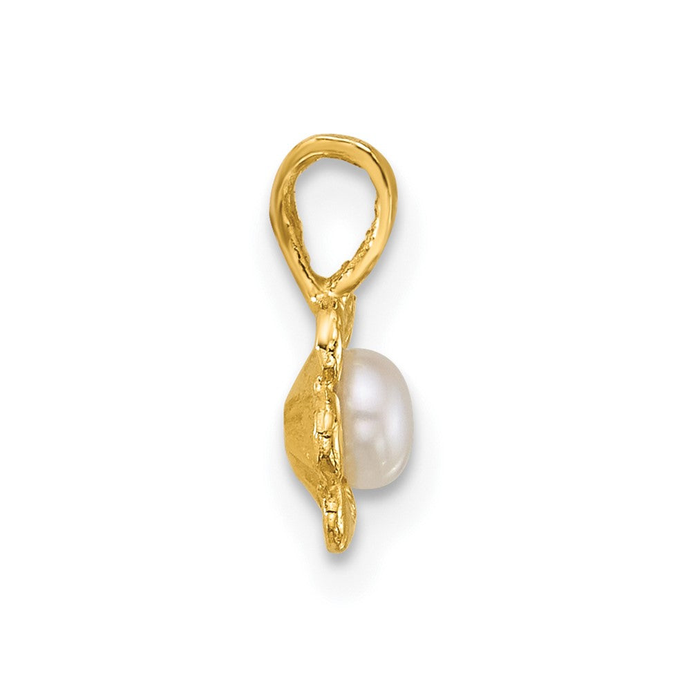 Charlie & Co Jewelry | 14k Madi K Polished 3-4mm Button White Freshwater Cultured Pearl Flower Pendant - Model GK1201
