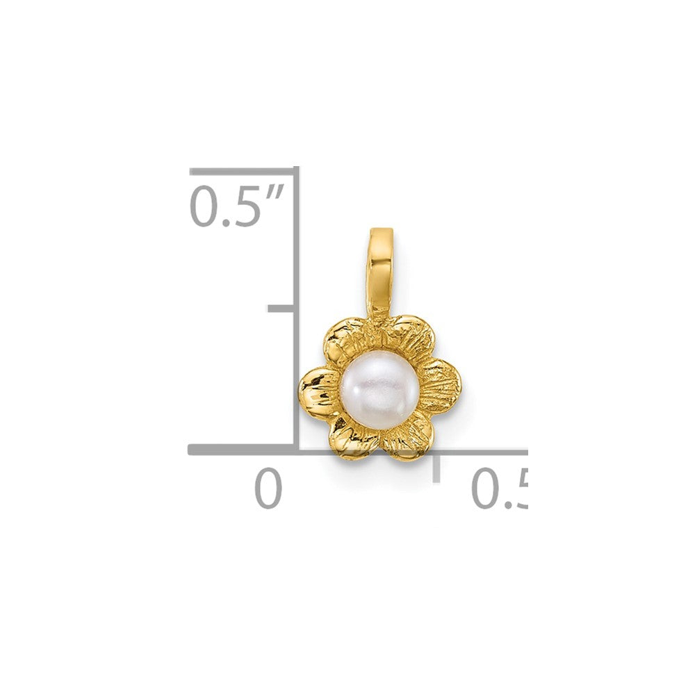 Charlie & Co Jewelry | 14k Madi K Polished 3-4mm Button White Freshwater Cultured Pearl Flower Pendant - Model GK1201