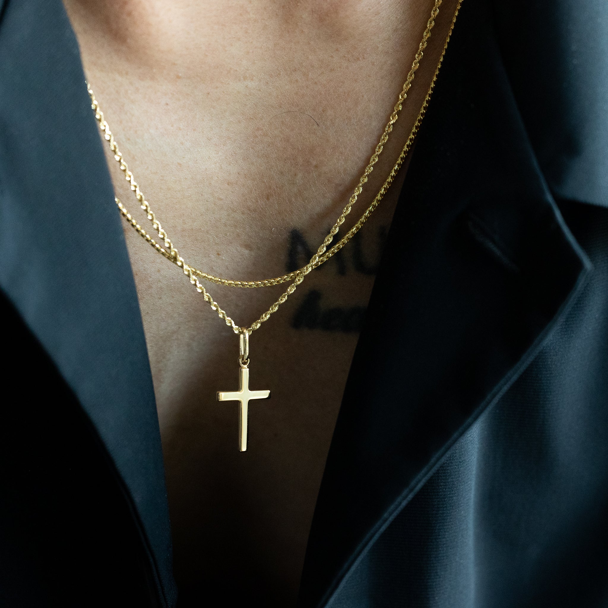 14K Gold Classic Plain Cross Pendant - Model K1171
