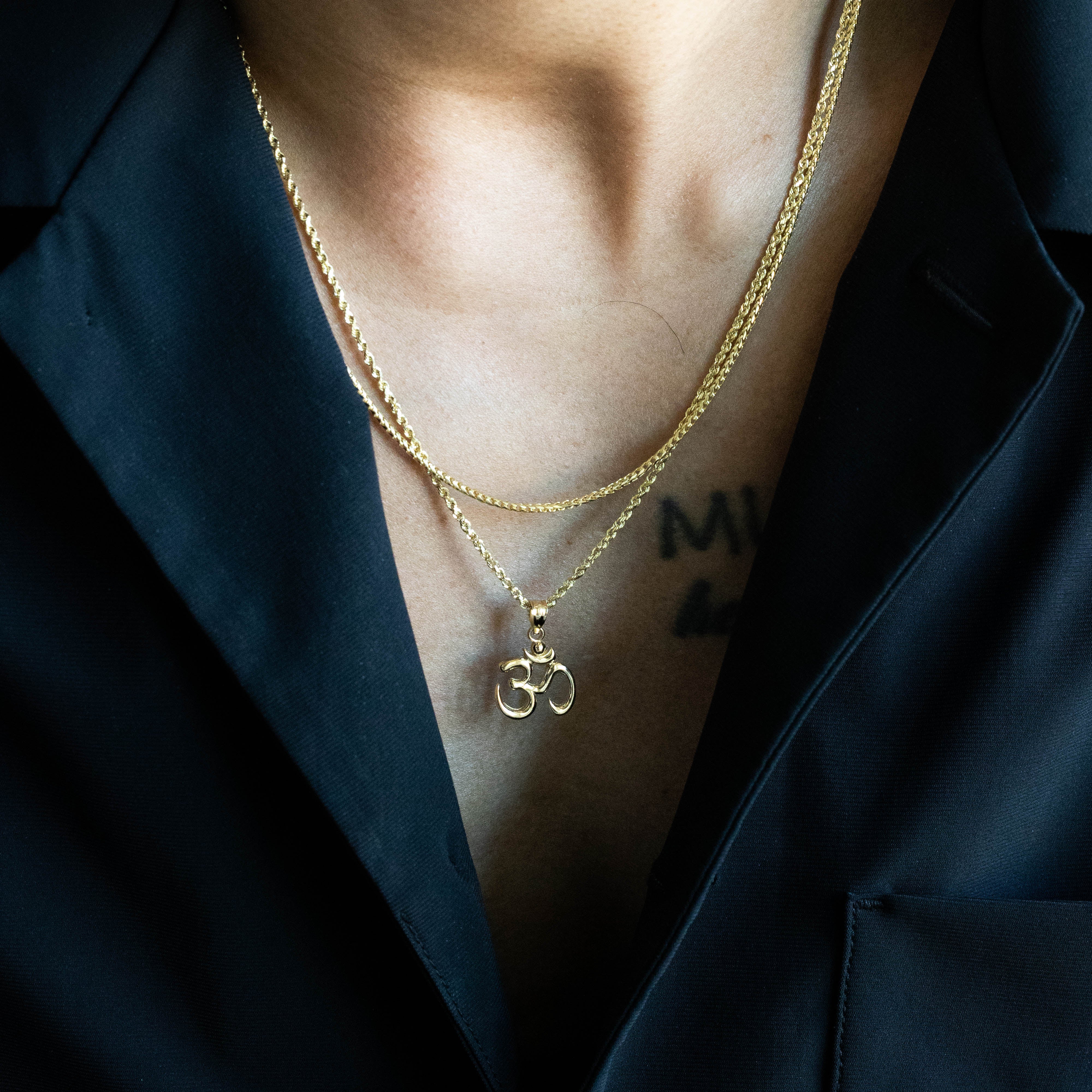 14K Gold Polished Om Charm Pendant - Model K5437