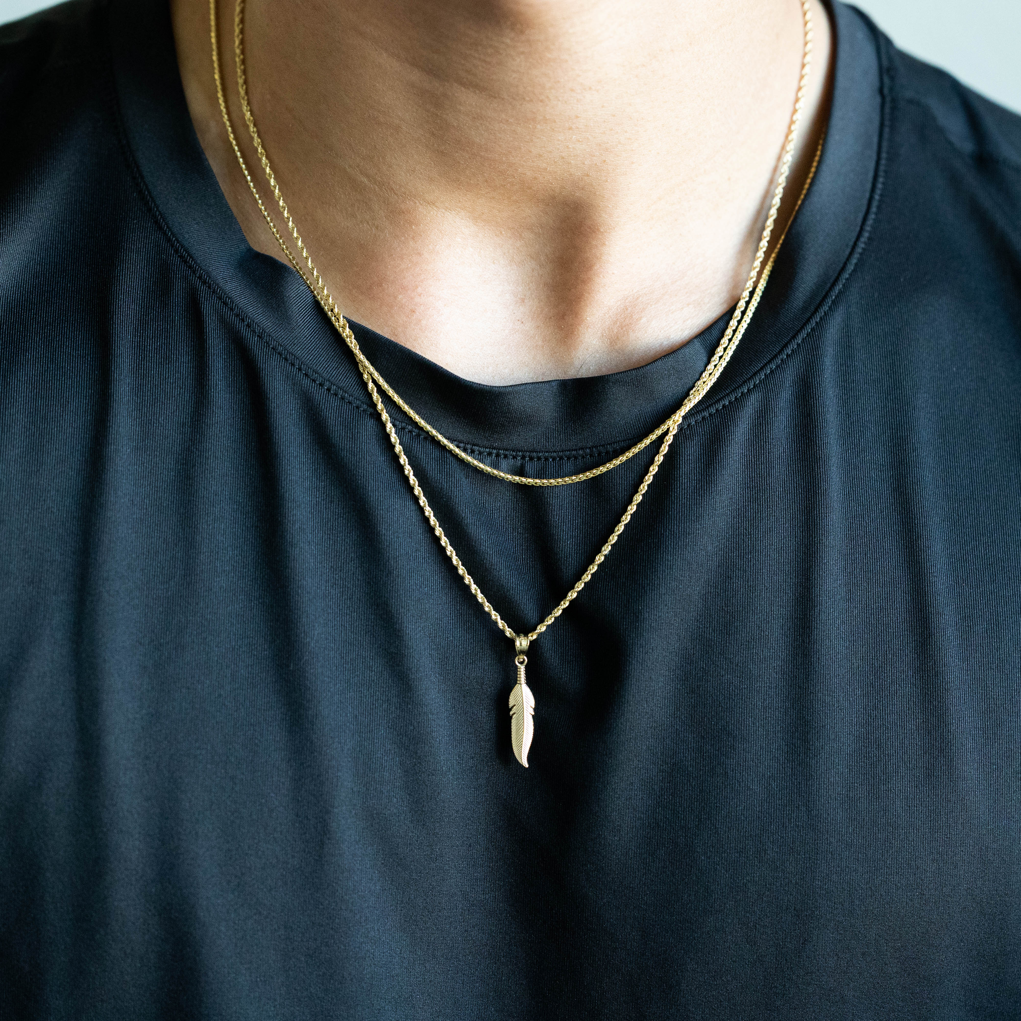 14K Gold Polished Feather Pendant - Model K6382