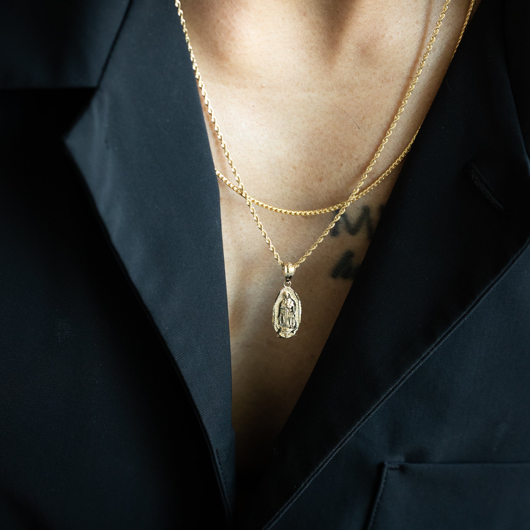 14K Gold Small Virgin Mary Pendant - Model 1078