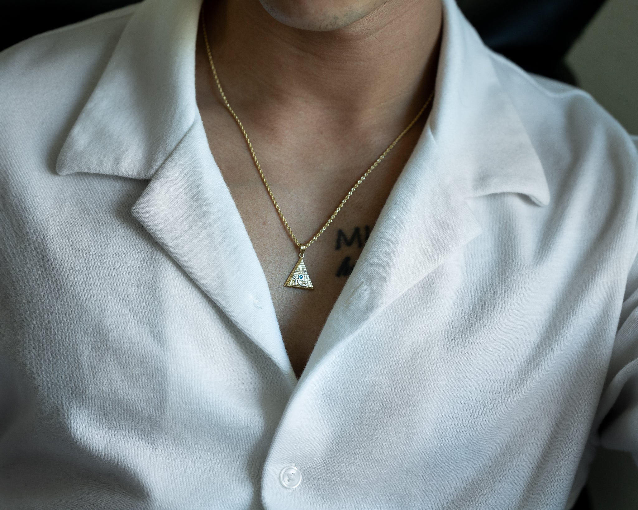 14K Gold Eye of Horus Egyptian Pyramid Pendant – Model PT2800