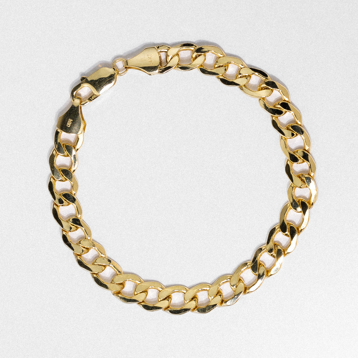 14k Gold 8.9mm Hollow Bevelled Curb Chain Bracelet 8.5 Inch - Model CH-0660