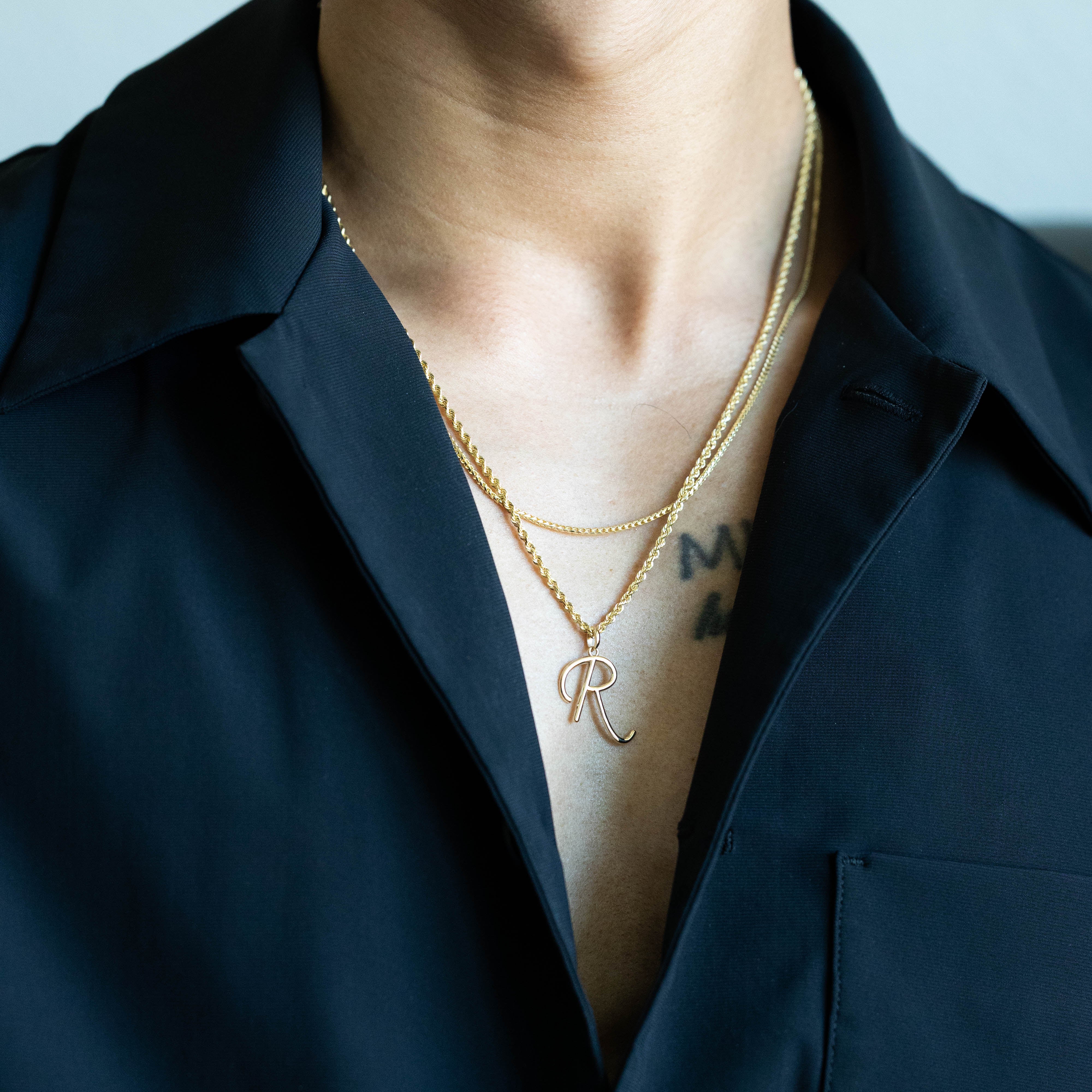 14K Gold Modern Cursive 'R' Large Pendant