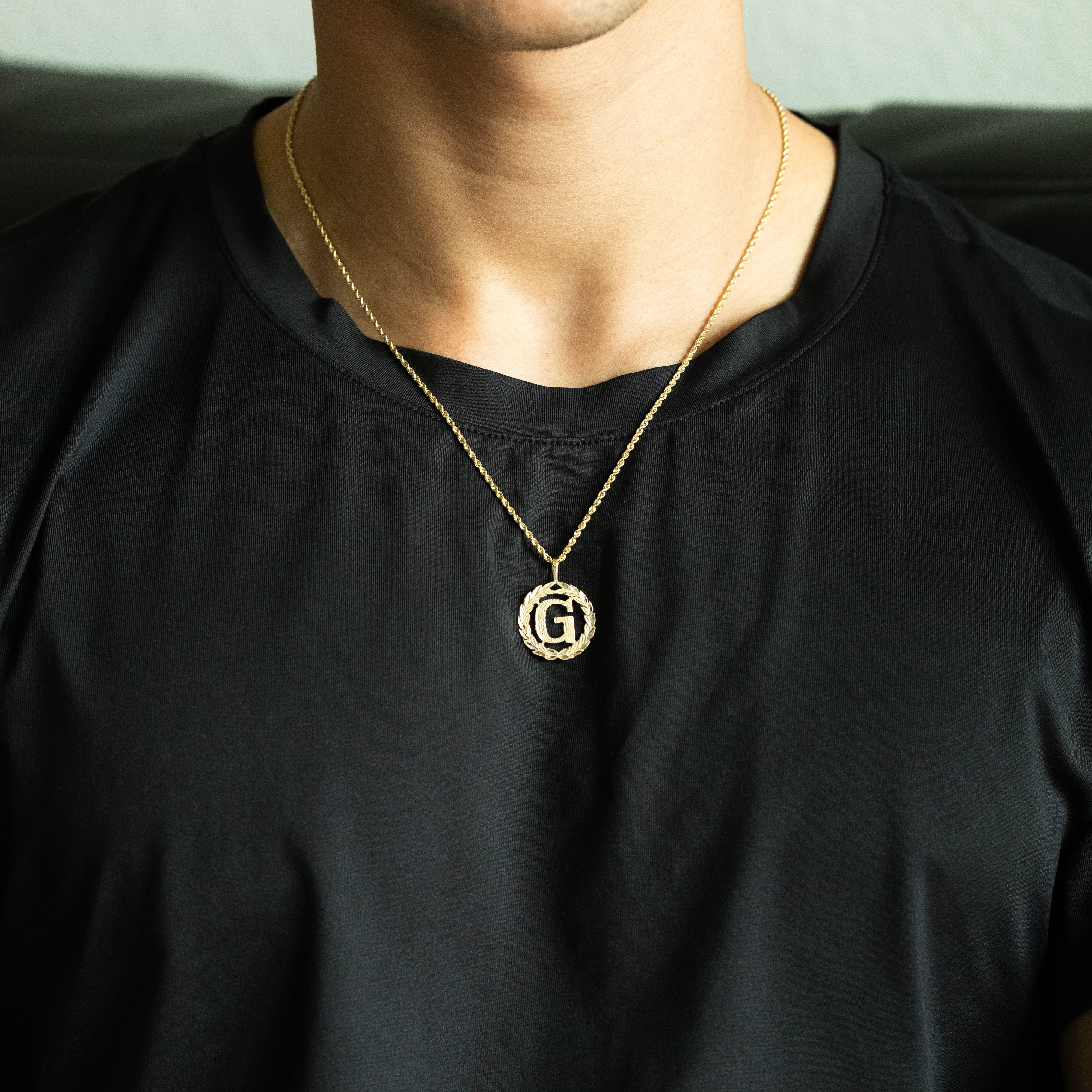 14K Gold Wreath G Initial Pendant | A-Z Pendants