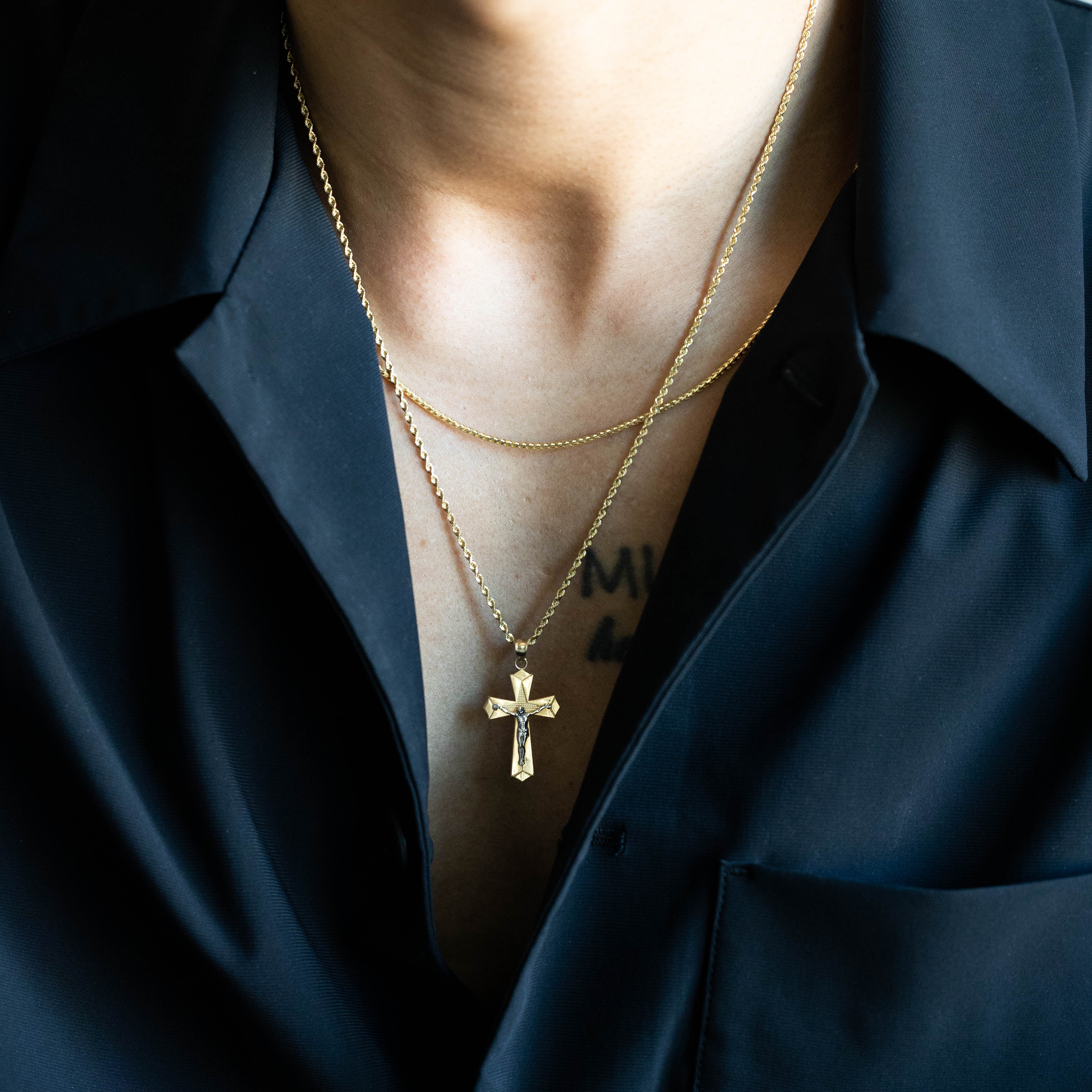 14K Gold Jesus Crucifix Cross Pendant - Model 981 - Charlie & Co. Jewelry