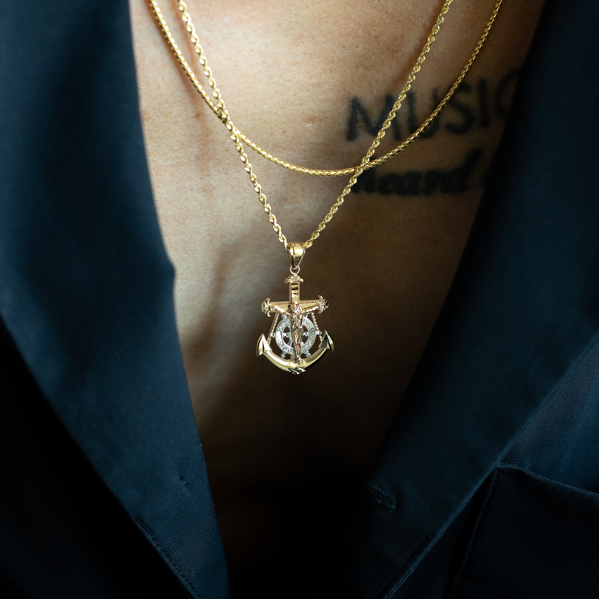 14K Gold Medium Mariner Crucifix Anchor Pendant - Model 0112