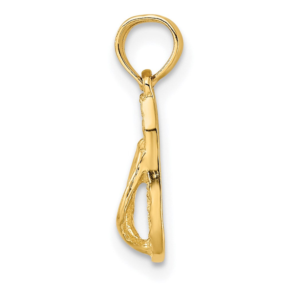 Charlie & Co Jewelry | 14k Jamaica Flip-flop Charm - Model K7969