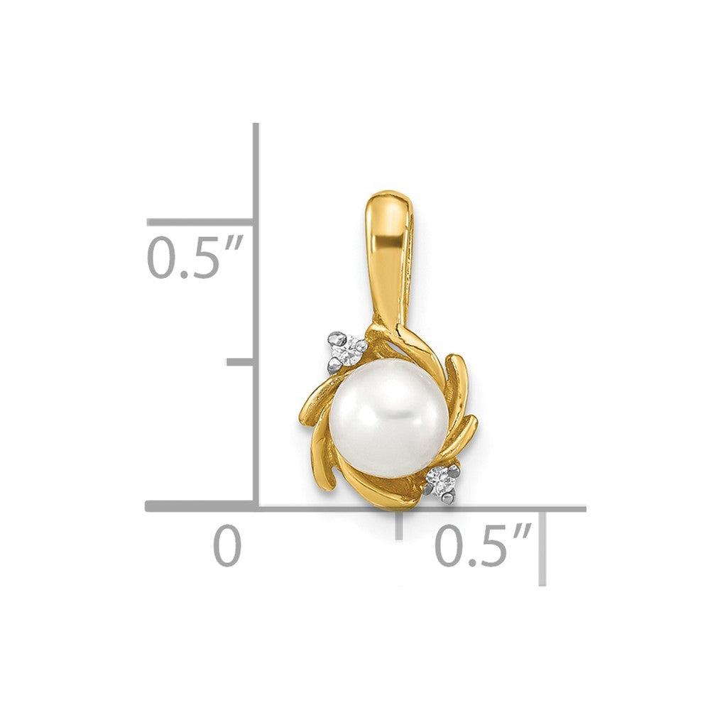 Gold Madi K 5-6mm Button White FWC Pearl .02ct. Diamond Pendant - Model SE3035 - Charlie & Co. Jewelry