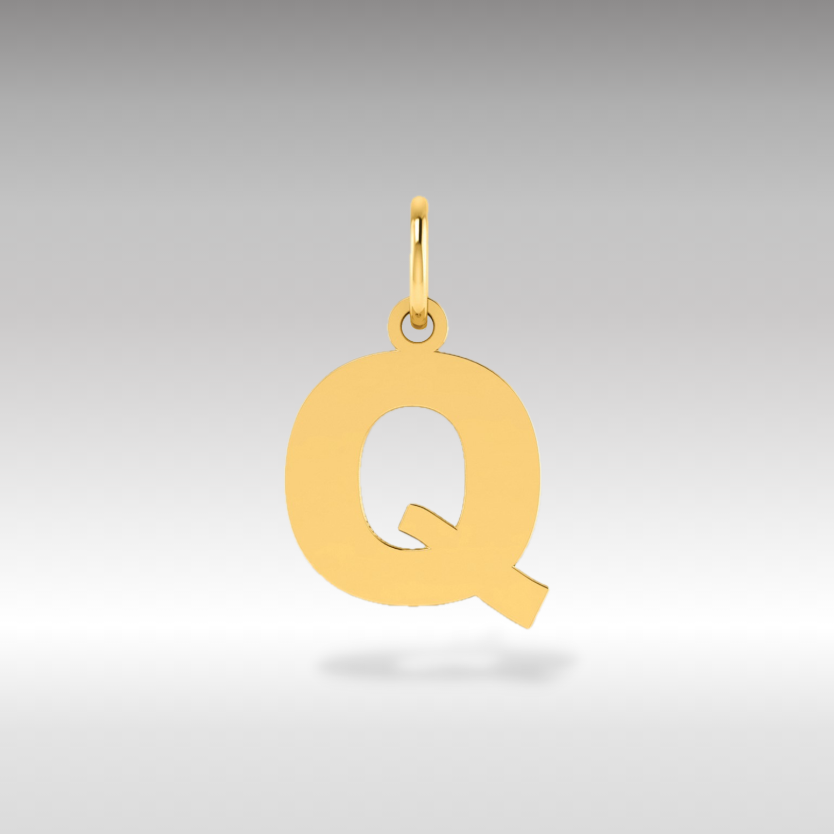 14K Gold Block Letter "Q" Initial Pendant - Charlie & Co. Jewelry