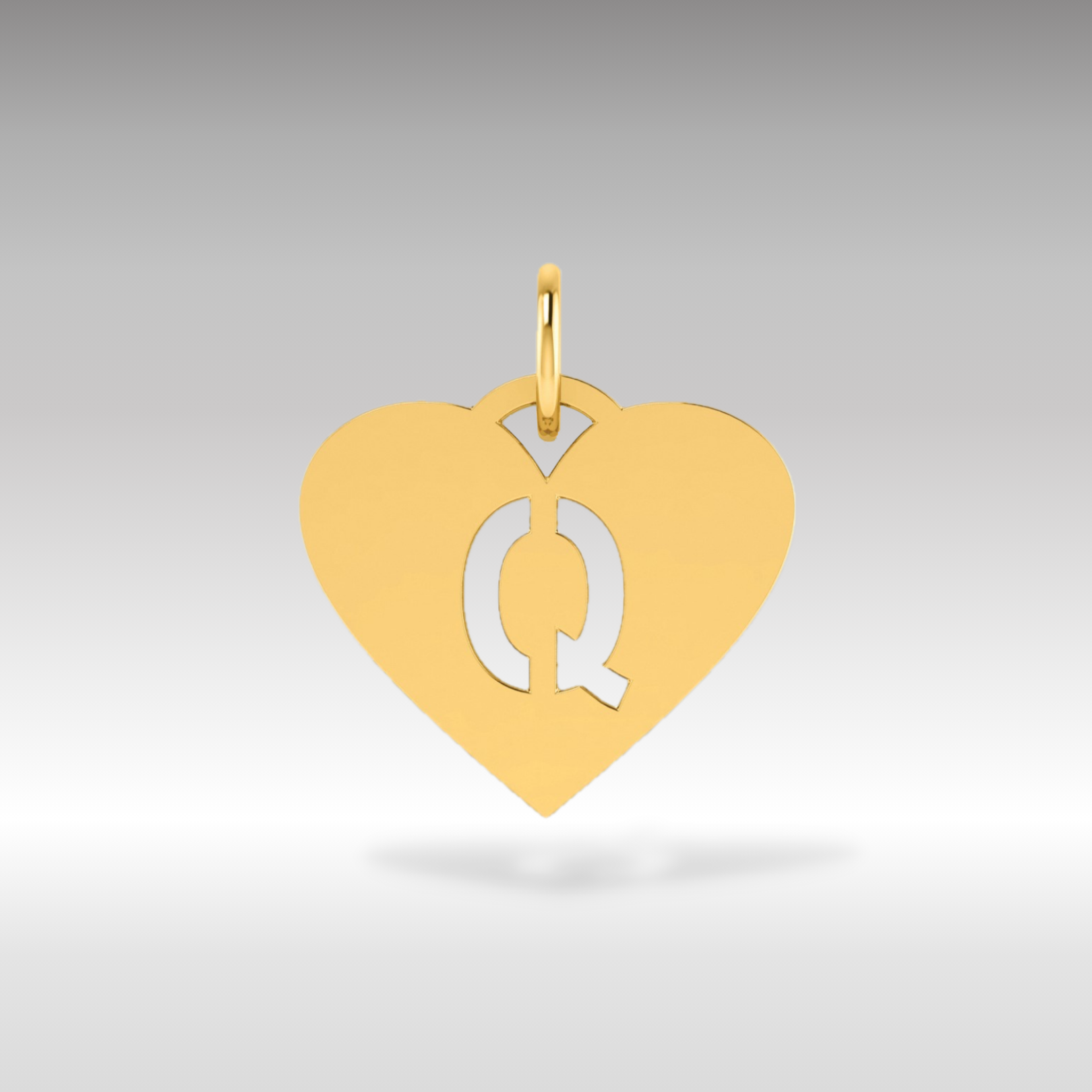 14K Gold Heart Pendant with Letter 'Q' - Charlie & Co. Jewelry